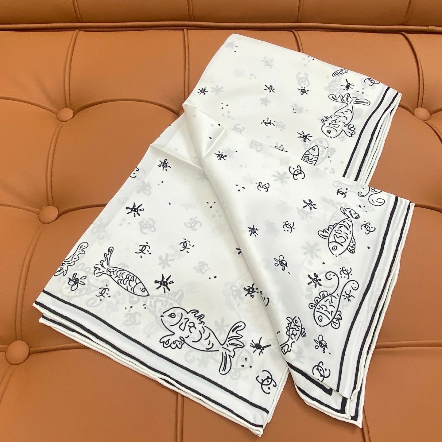 CHANEL 25S SCARF 90 IN SILK 703705 mysite