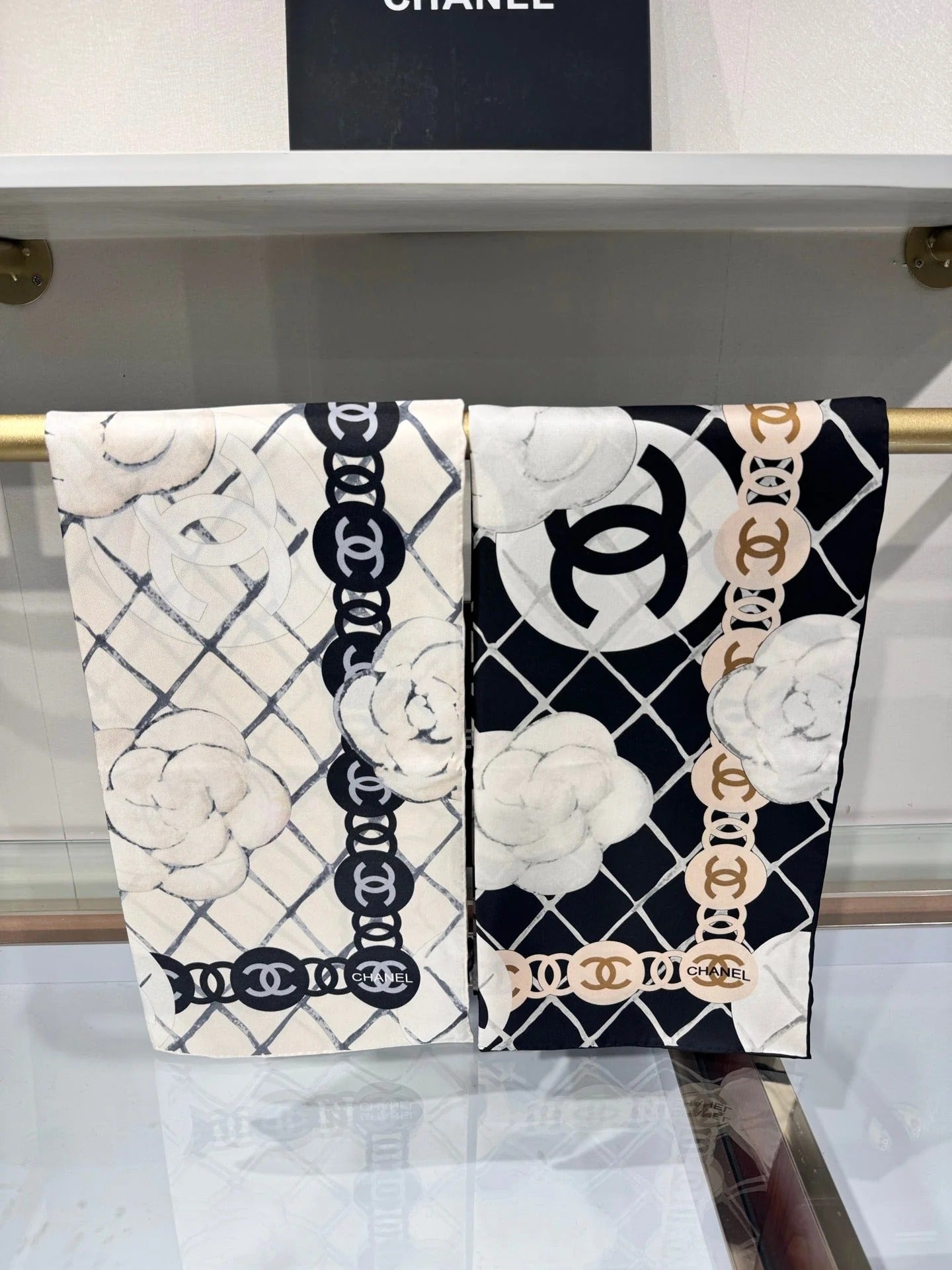 CHANEL 25S SCARF 90 IN CASHMERE SILK 737220 mysite