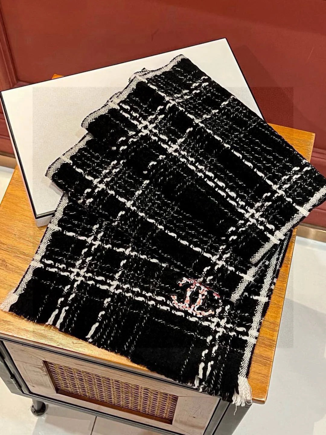 CHANEL 25S SCARF 185 IN CASHMERE 730560 mysite