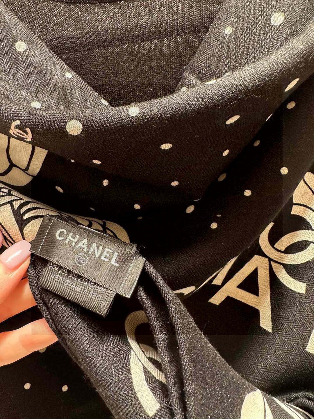 CHANEL 25S SCARF 140 IN SILK 735805 mysite