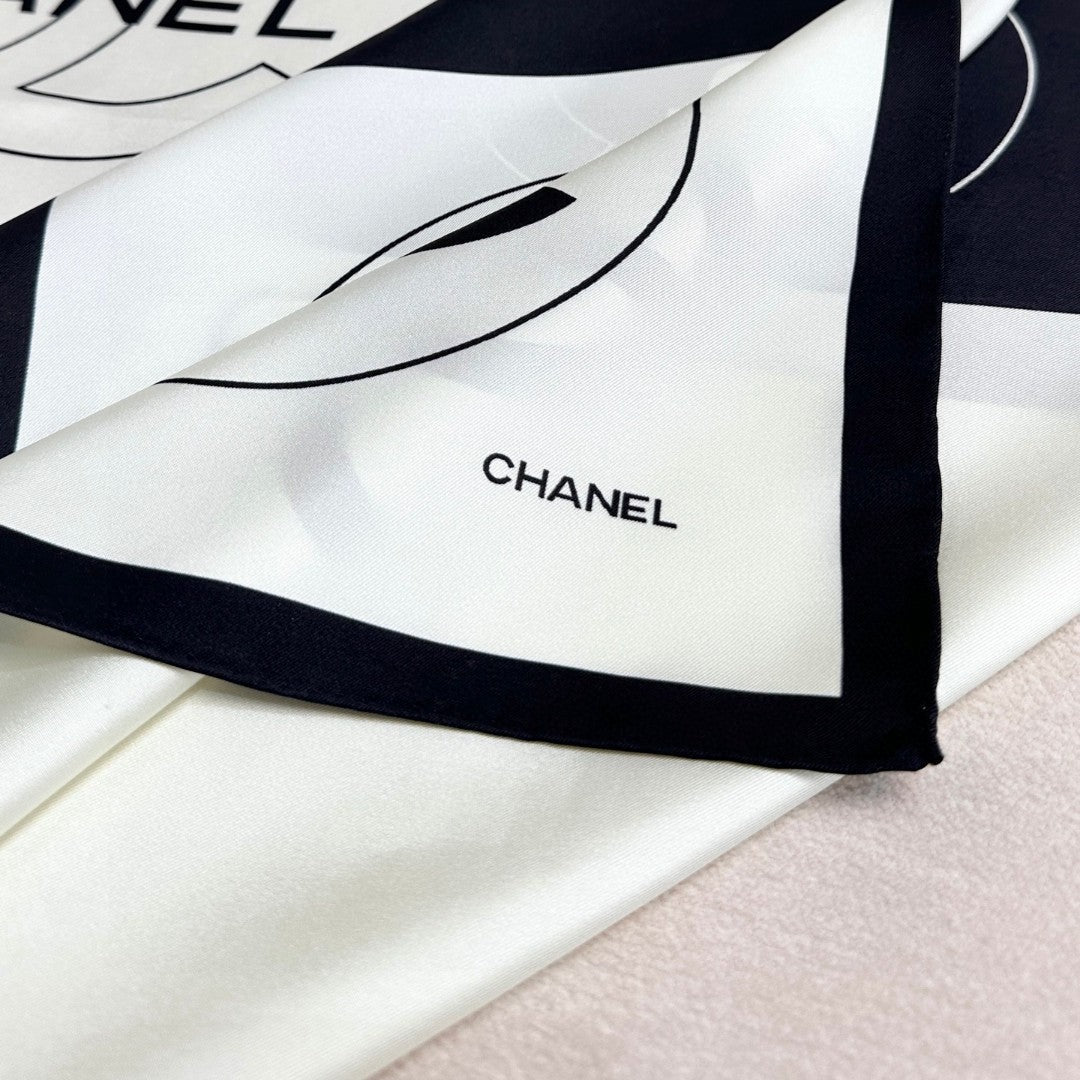 CHANEL 25S SCARF 90 IN SILK 730653 mysite