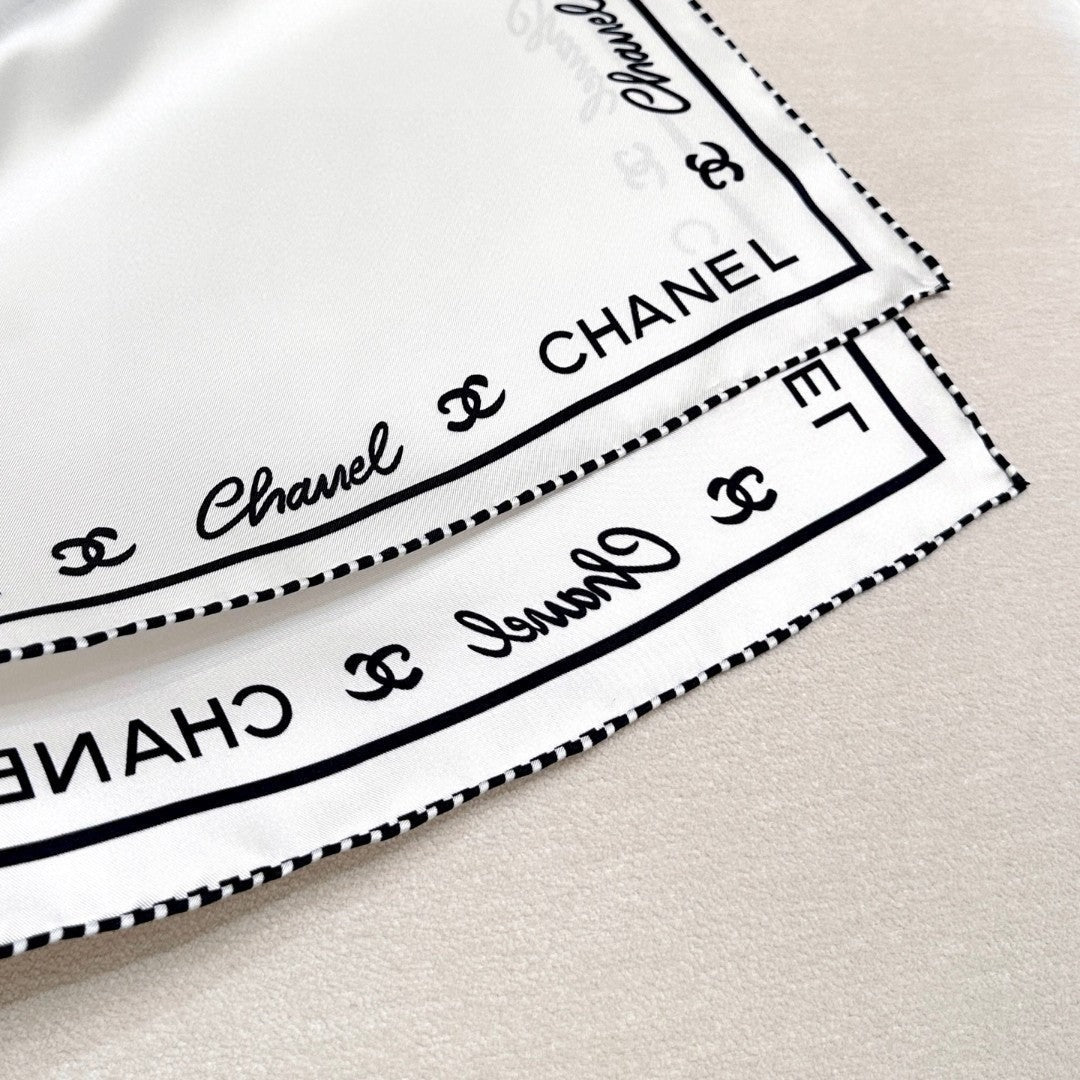 CHANEL 25S SCARF 90 IN SILK 732122 mysite