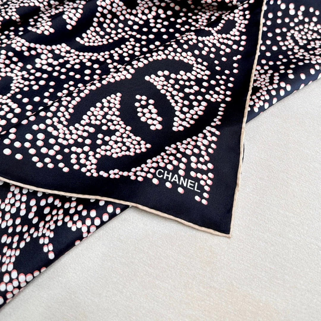 CHANEL 25S SCARF 90 IN SILK 724785 mysite