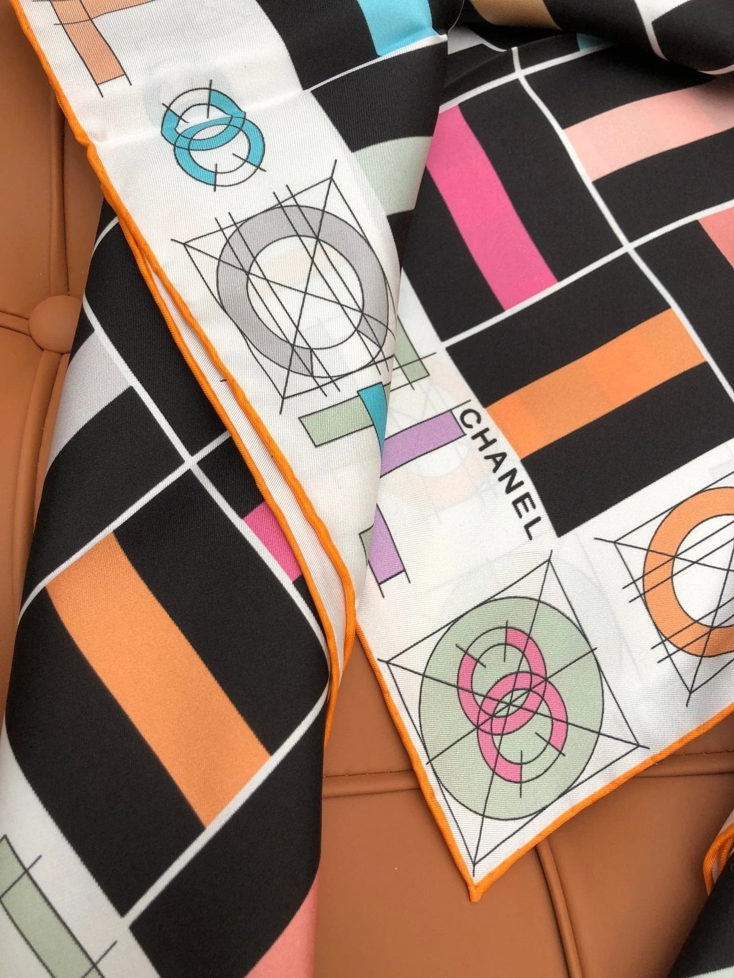 CHANEL 25S SCARF 90 IN SILK 704583 mysite