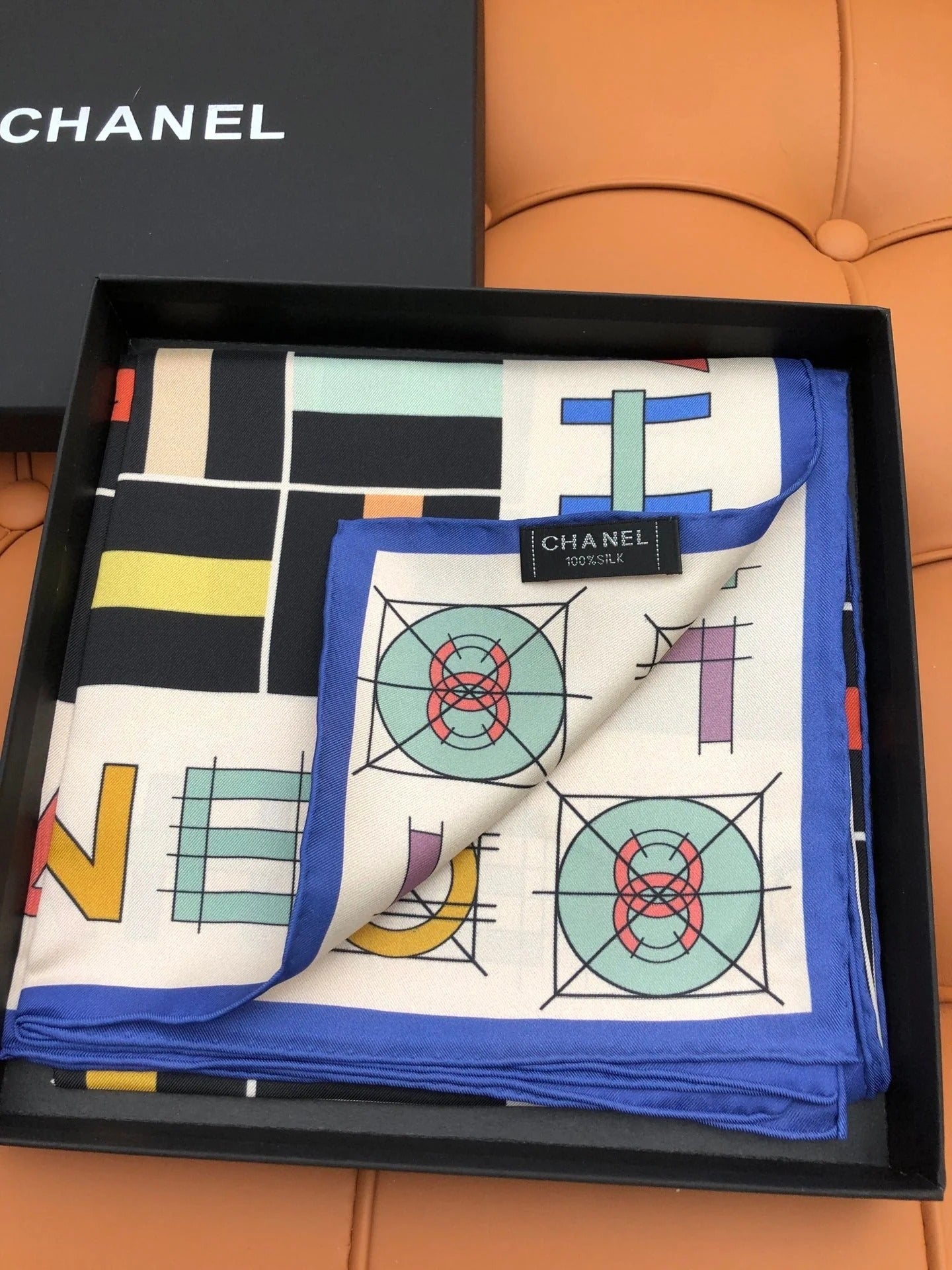 CHANEL 25S SCARF 90 IN SILK 704587 mysite