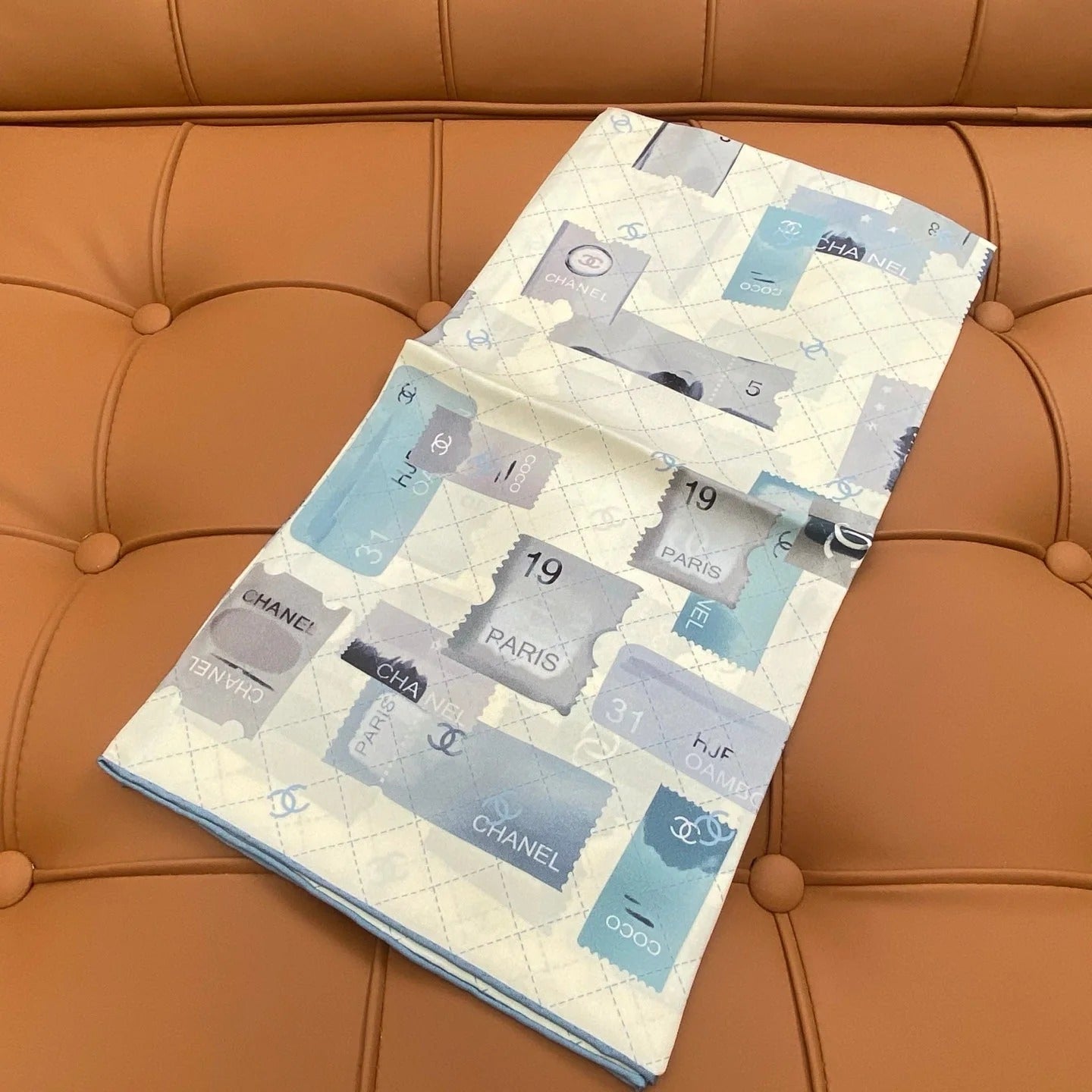 CHANEL 25S SCARF 90 IN SILK 703698 mysite