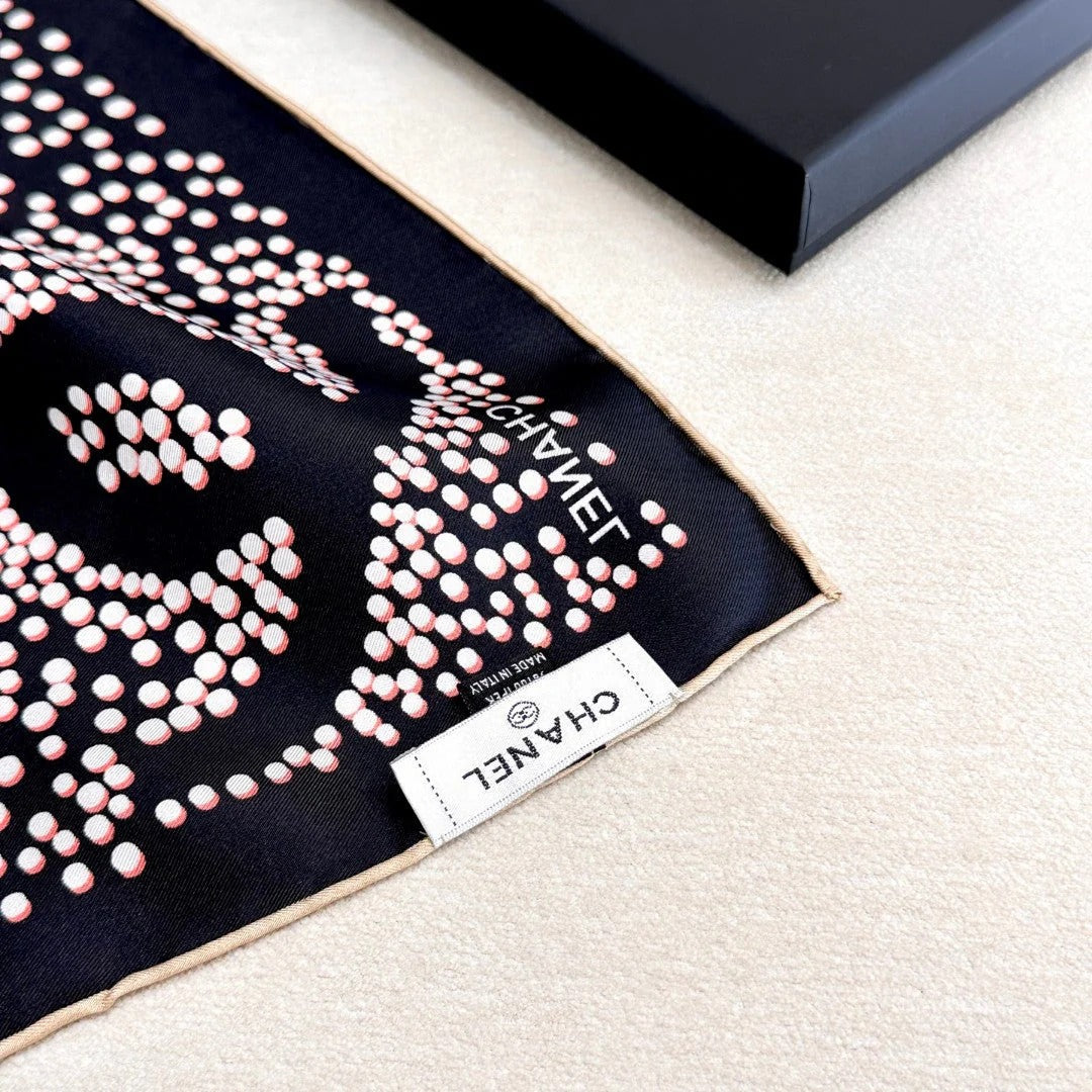 CHANEL 25S SCARF 90 IN SILK 724785 mysite
