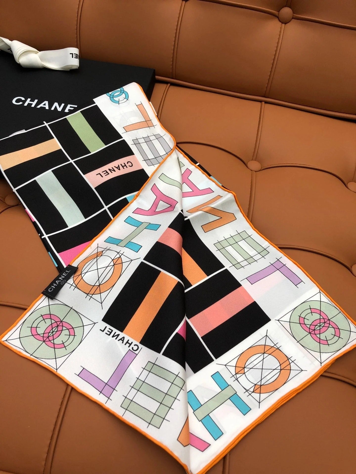 CHANEL 25S SCARF 90 IN SILK 704583 mysite