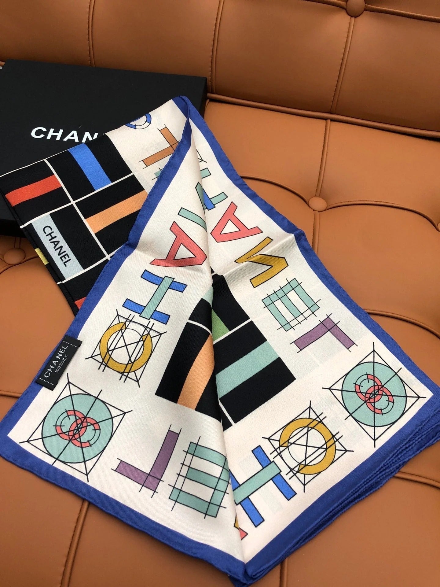 CHANEL 25S SCARF 90 IN SILK 704587 mysite