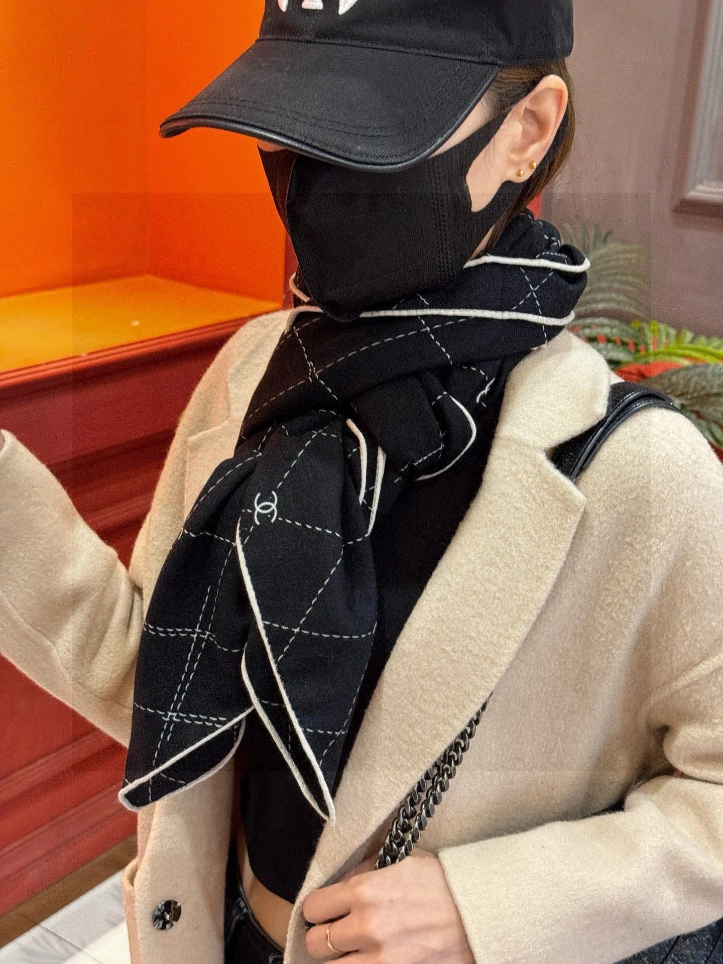 CHANEL 25S SCARF 140 IN SILK 735800 mysite