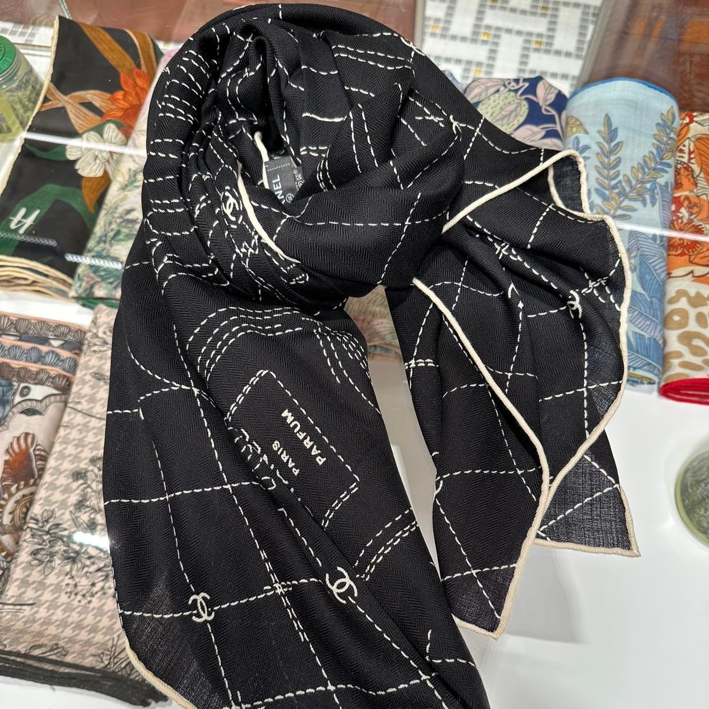 CHANEL 25S SCARF 140 IN SILK WOOL 726479 mysite