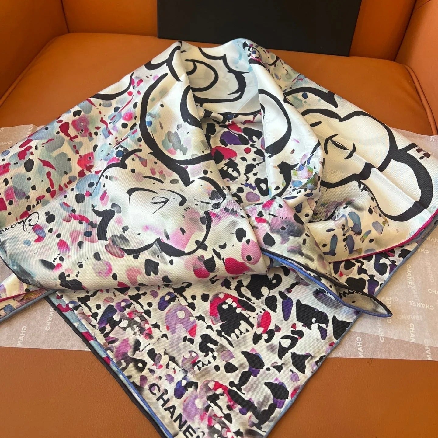 CHANEL 25S SCARF 90 IN SILK TWILL 700816 mysite