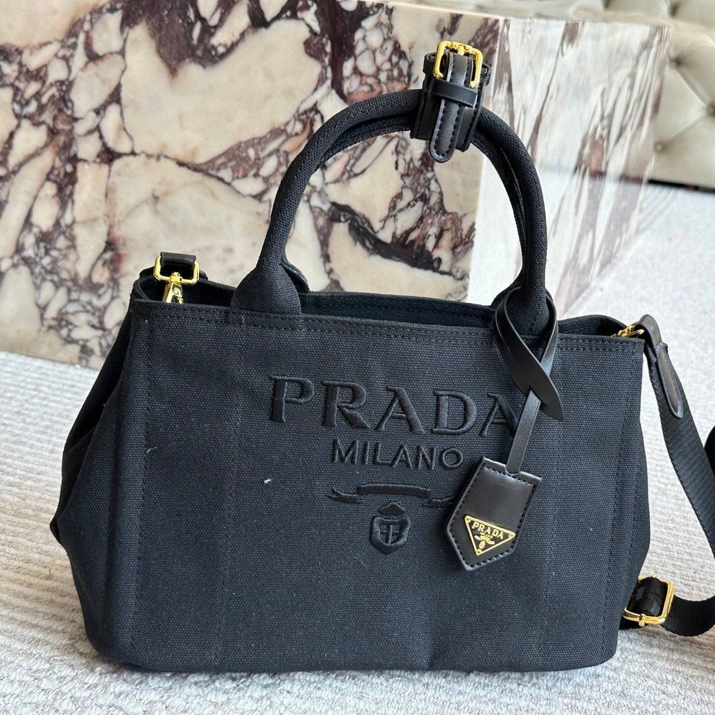 EMBROIDED LOGO LARGE HANDBAG 30 IN BLACK LINEN BLEND mysite