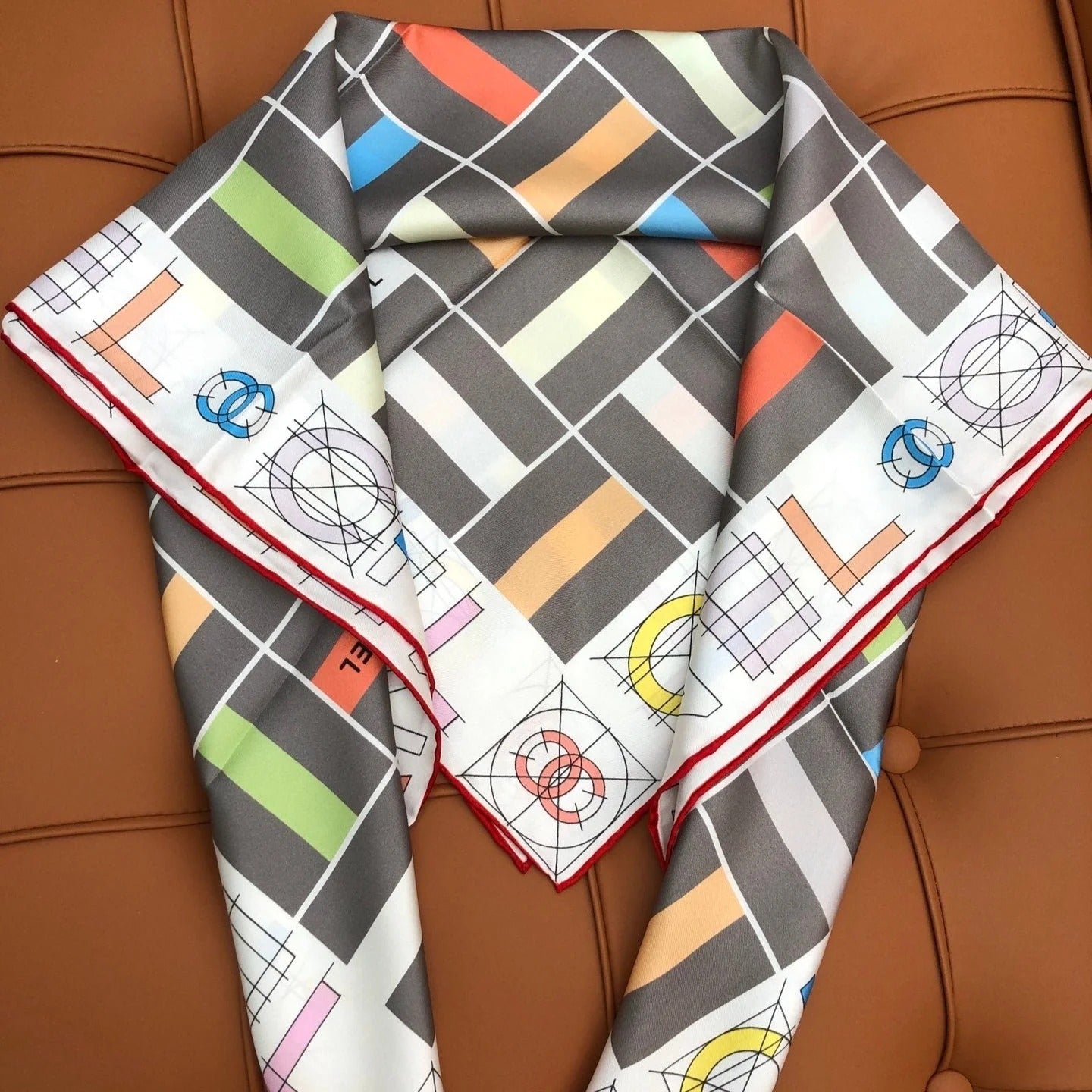 CHANEL 25S SCARF 90 IN SILK 704585 mysite