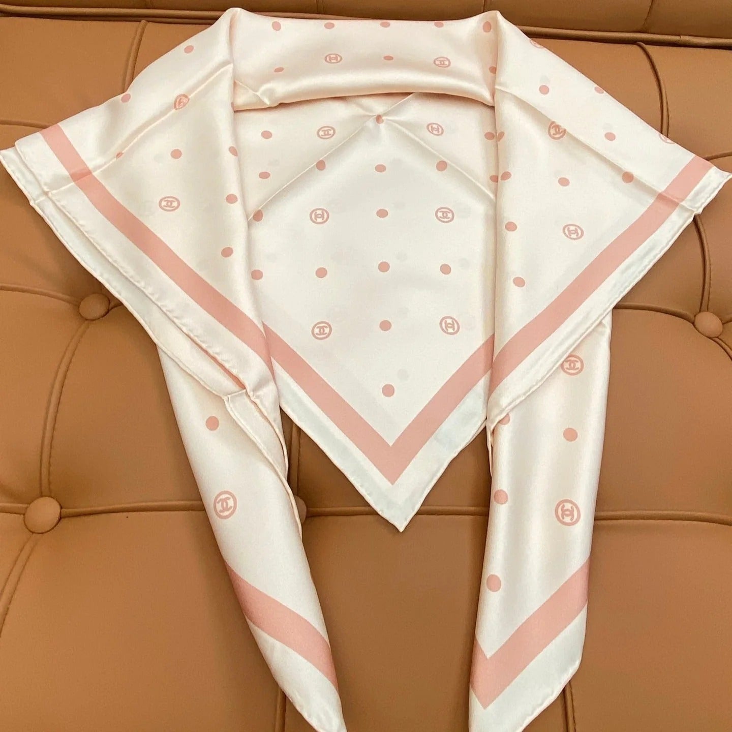 CHANEL 25S SCARF 90 IN SILK 704605 mysite