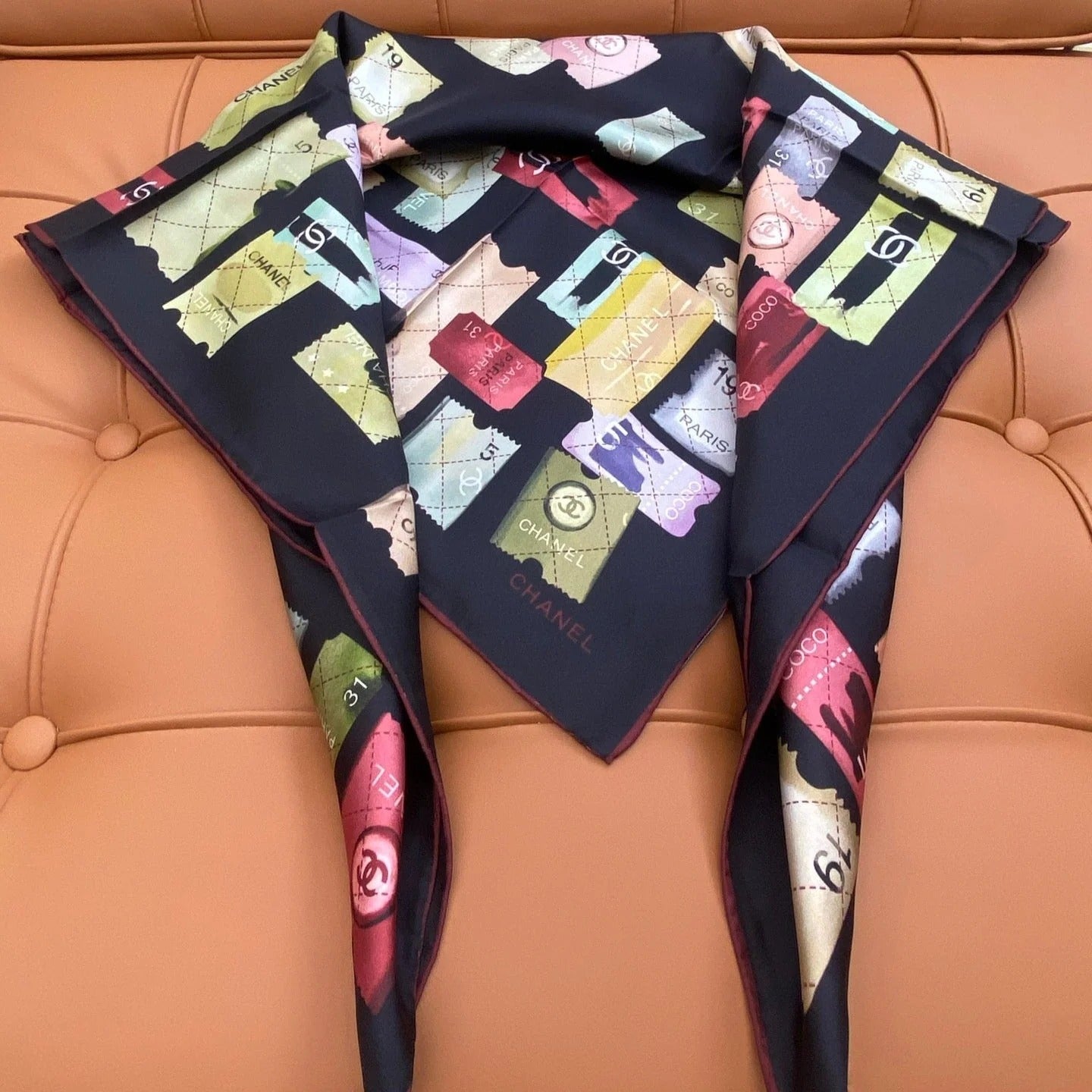 CHANEL 25S SCARF 90 IN SILK 703703 mysite