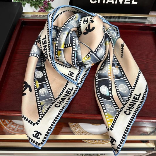 CHANEL 25S SCARF 90 IN SILK 727362 mysite