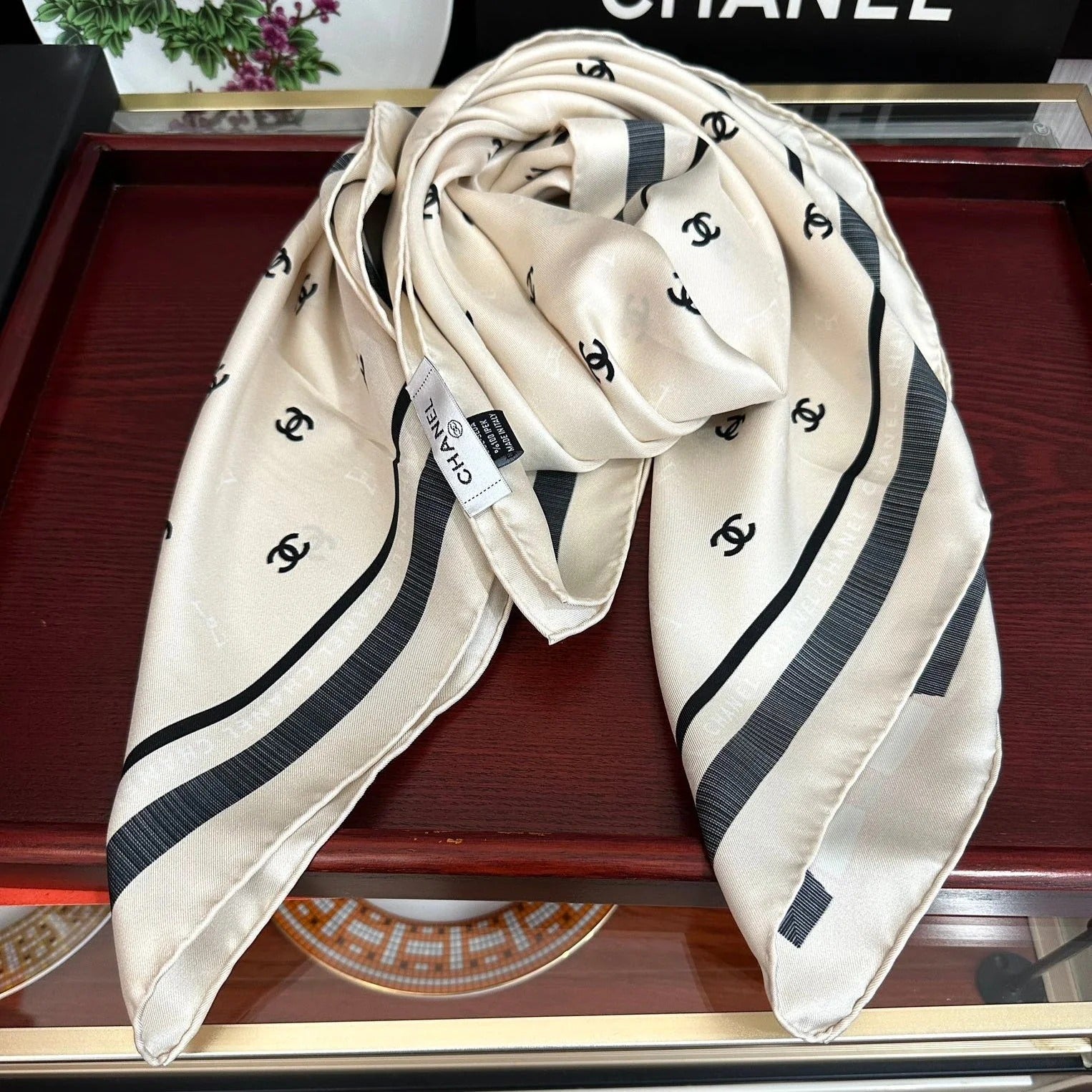 CHANEL 25S SCARF 90 IN SILK 730538 mysite