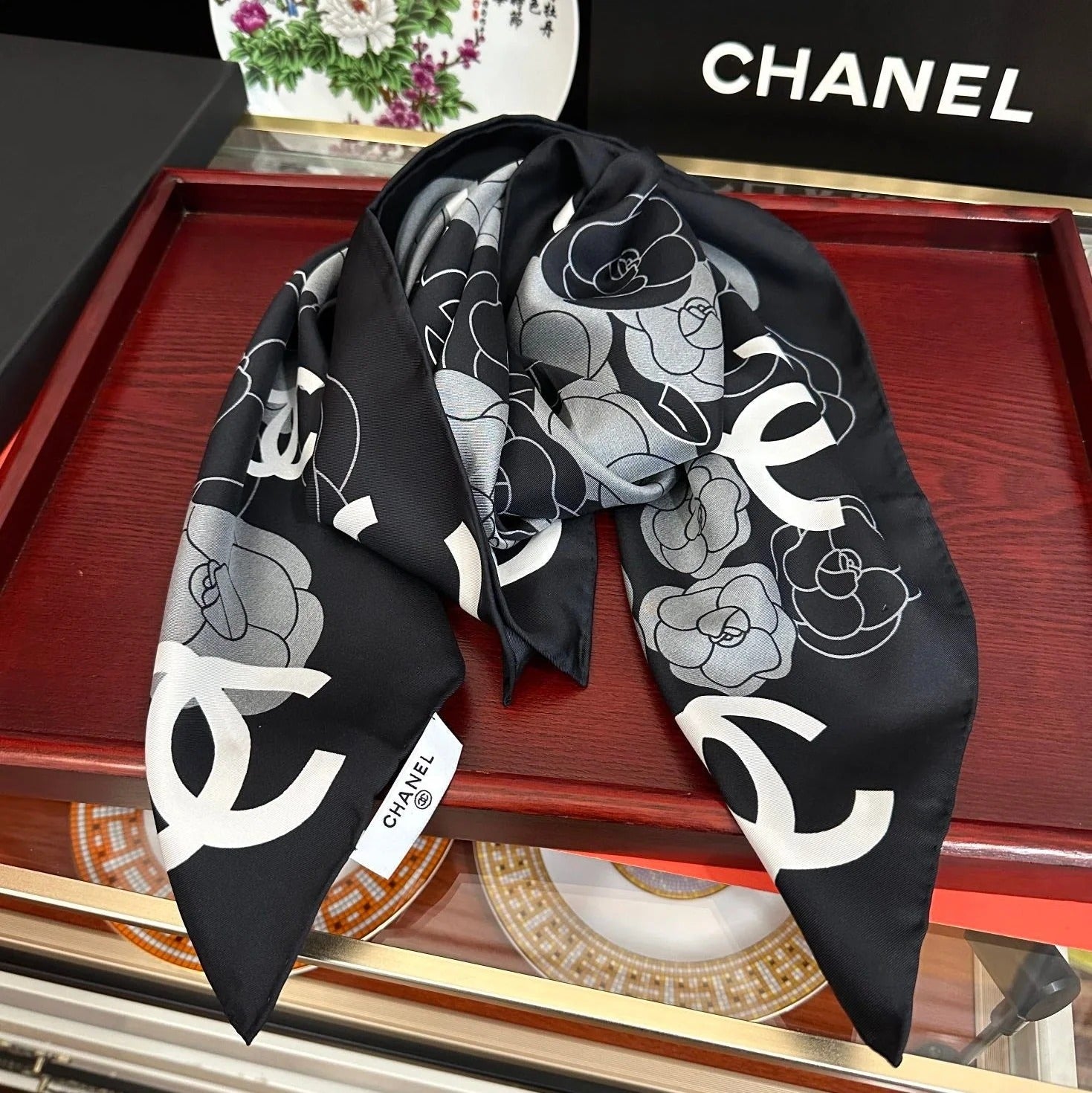 CHANEL 25S SCARF 90 IN SILK 738464 mysite