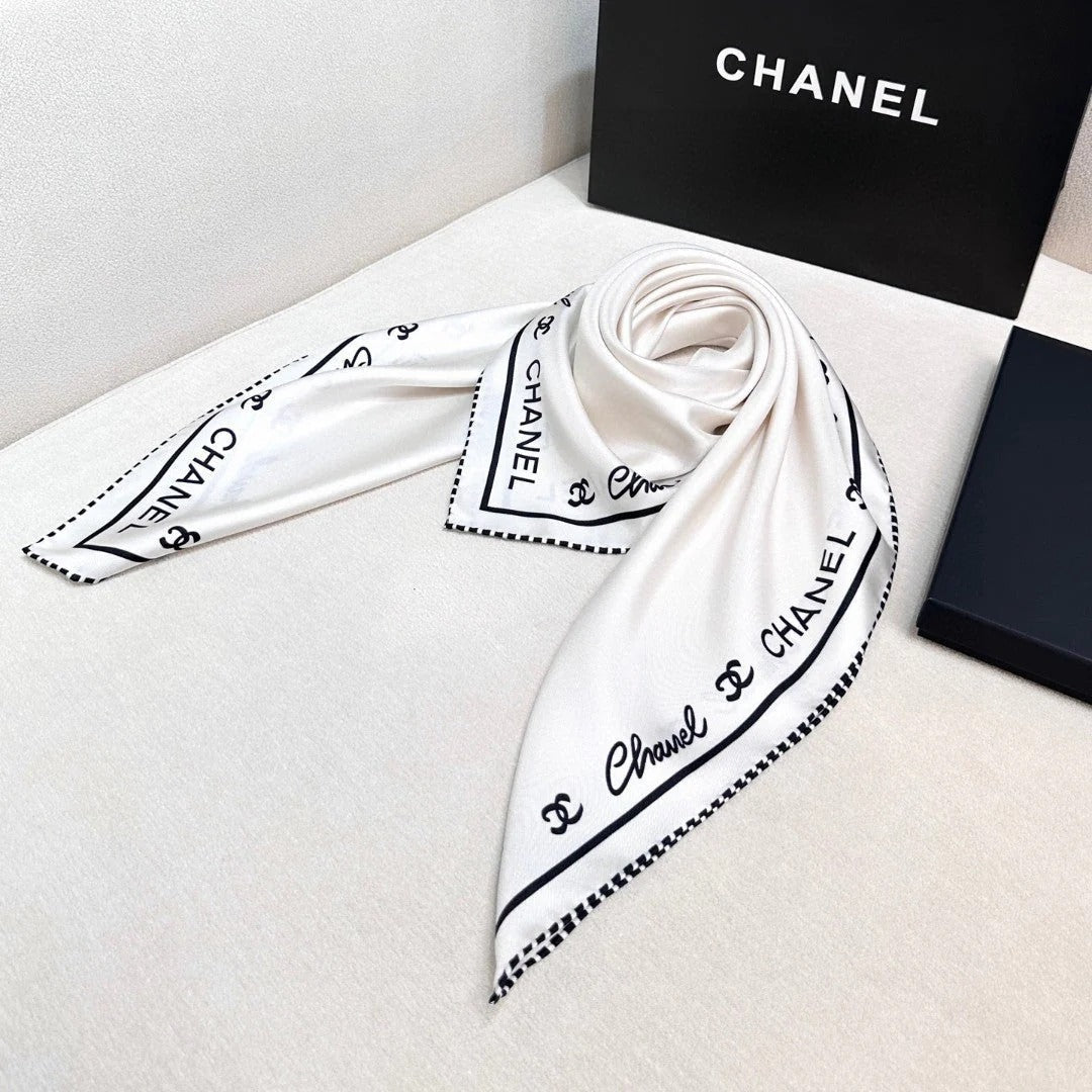 CHANEL 25S SCARF 90 IN SILK 732122 mysite