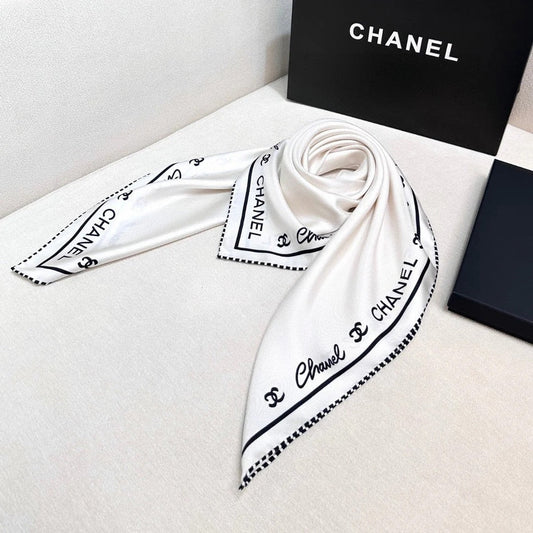 CHANEL 25S SCARF 90 IN SILK 732122 mysite