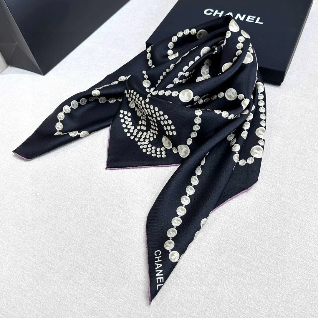 CHANEL 25S SCARF 90 IN SILK 735866 mysite