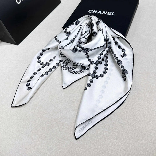 CHANEL 25S SCARF 90 IN SILK 711321 mysite