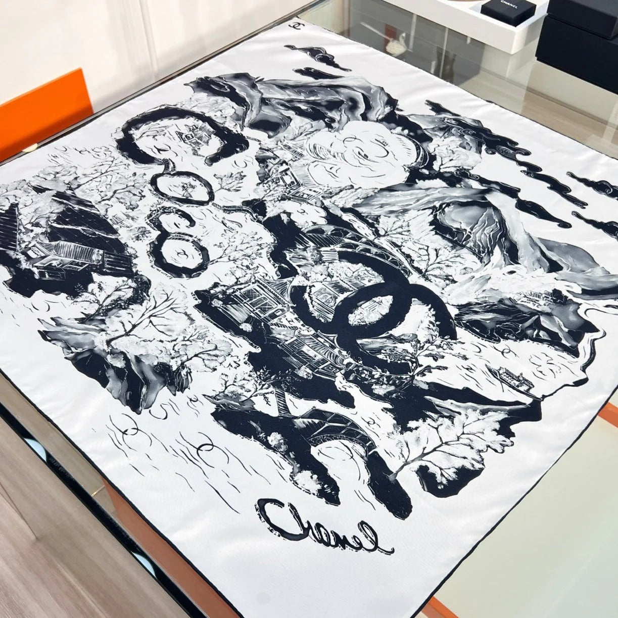 CHANEL 25S SCARF 90 IN SILK 735865 mysite