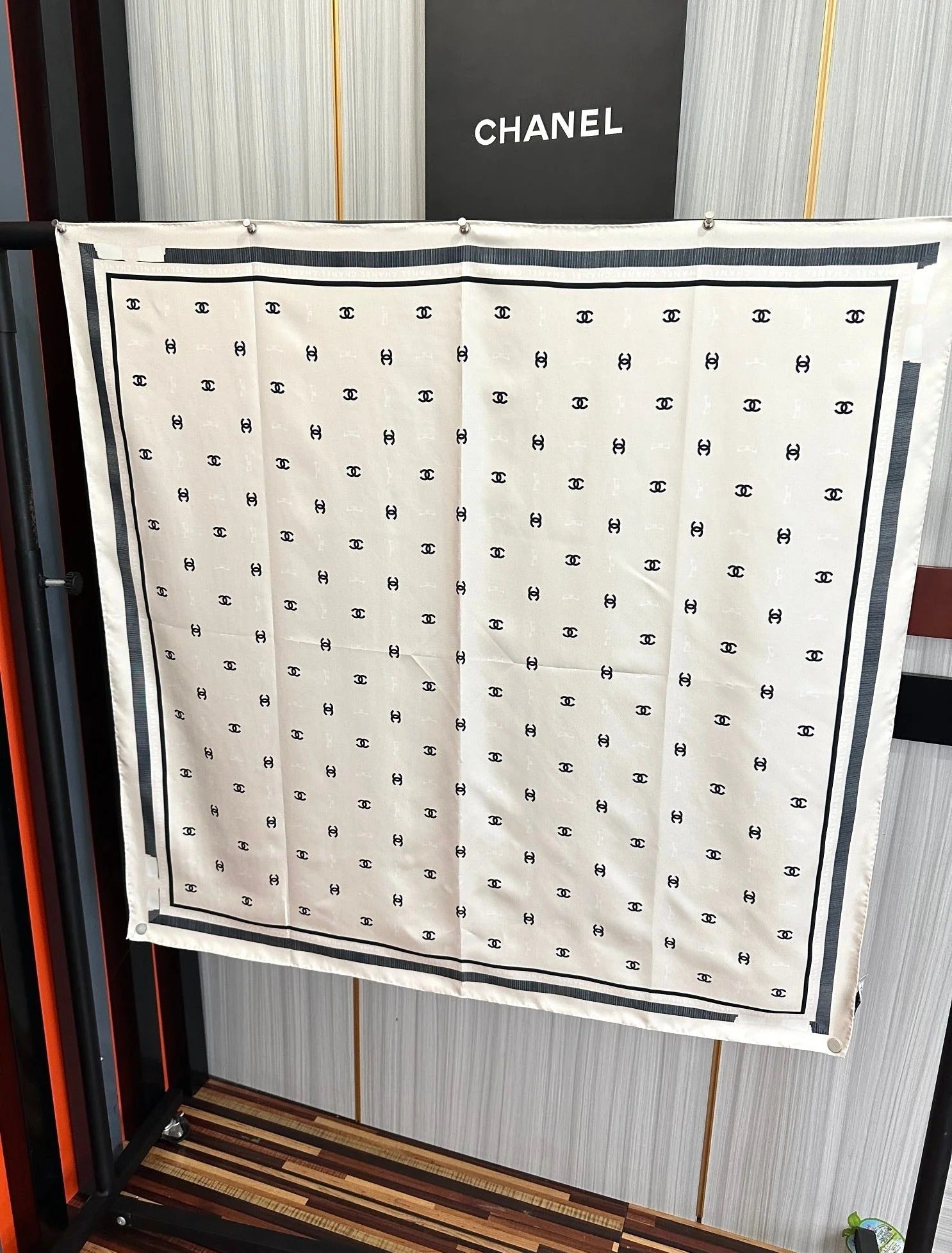 CHANEL 25S SCARF 90 IN SILK 730538 mysite