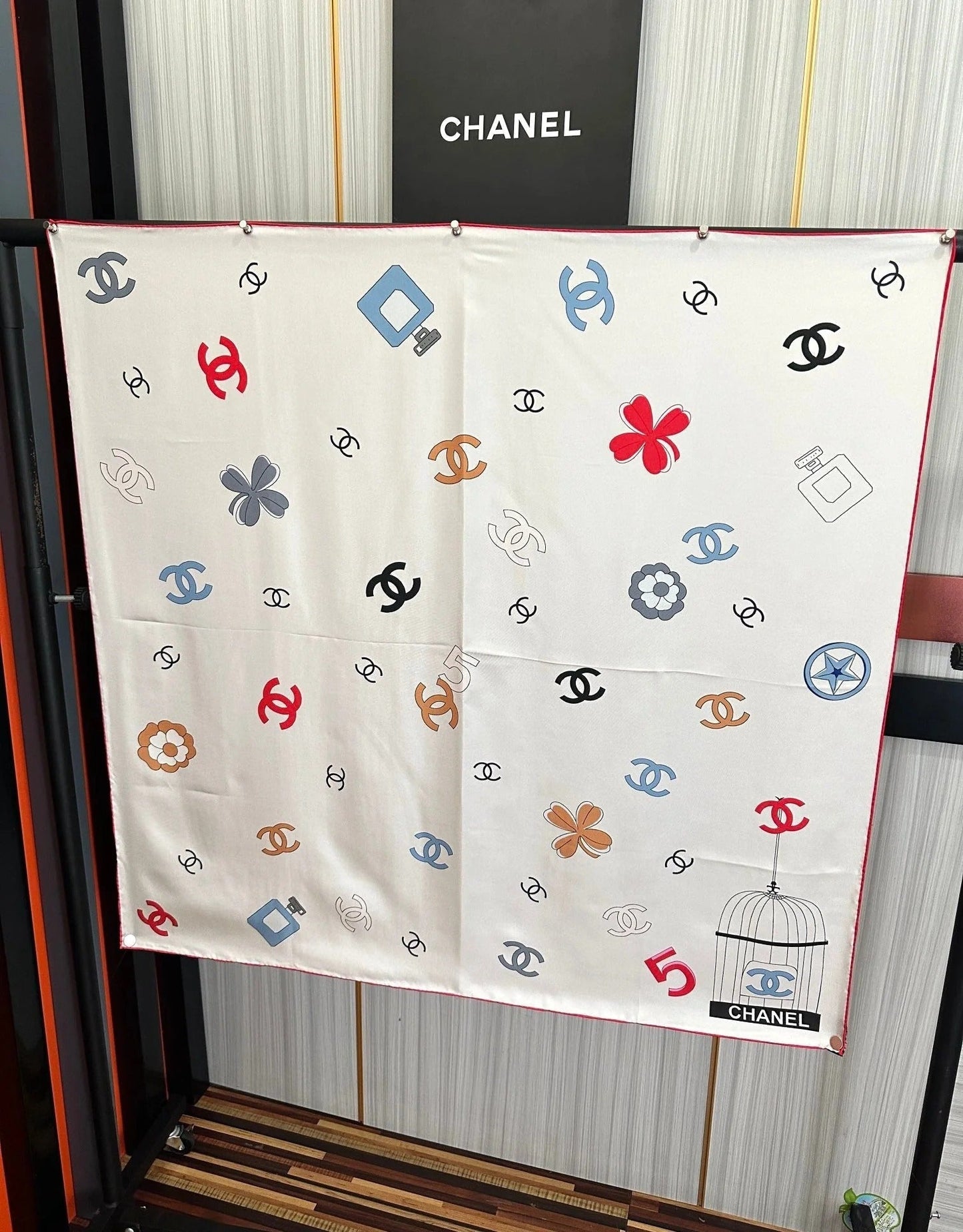 CHANEL 25S SCARF 90 IN SILK 733858 mysite