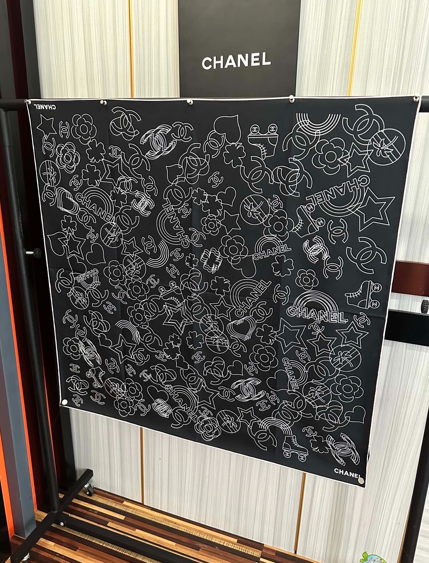 CHANEL 25S SCARF 90 IN SILK 738436 mysite