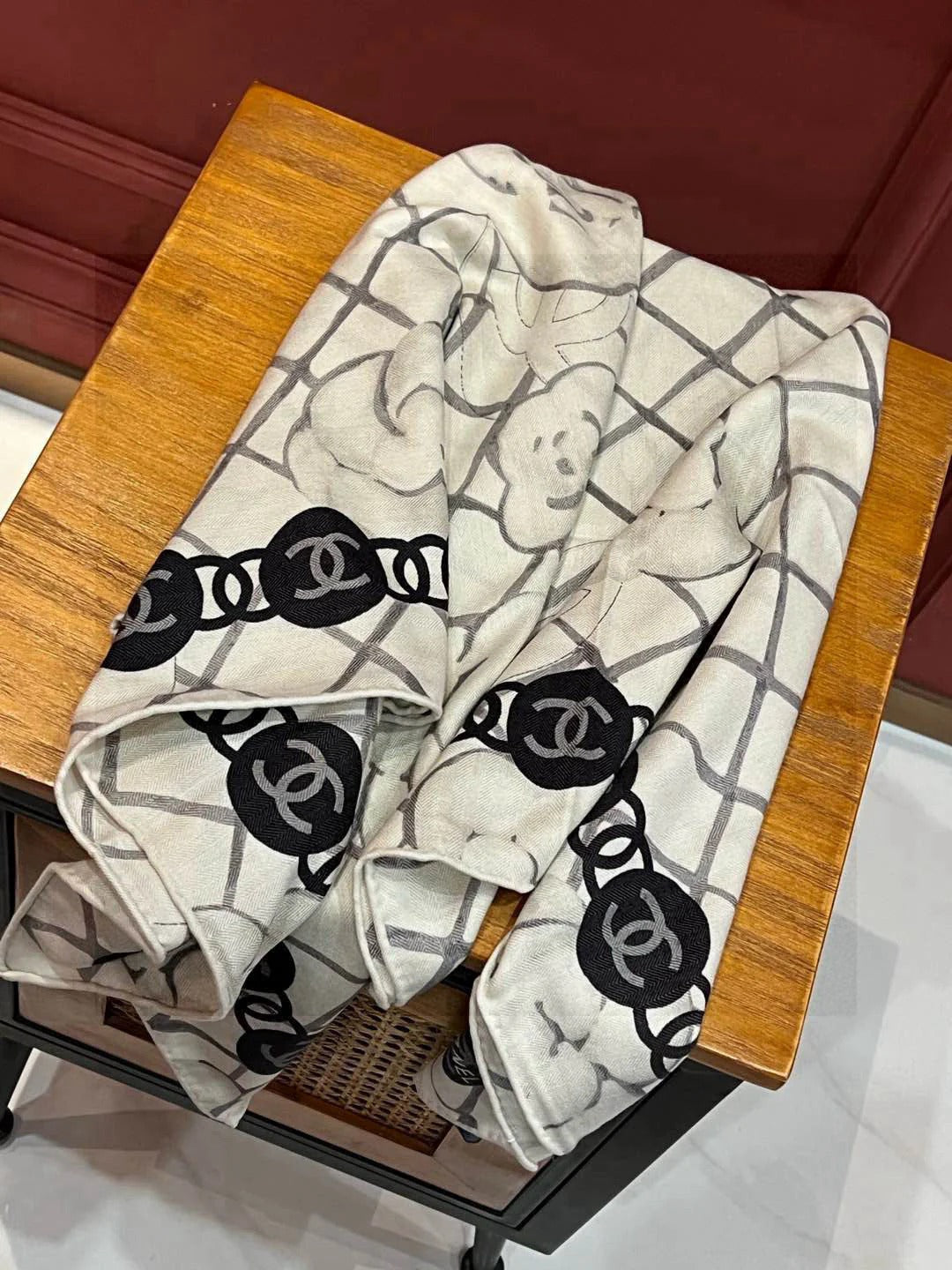 CHANEL 25S SCARF 110 IN CASHMERE SILK 730602 mysite
