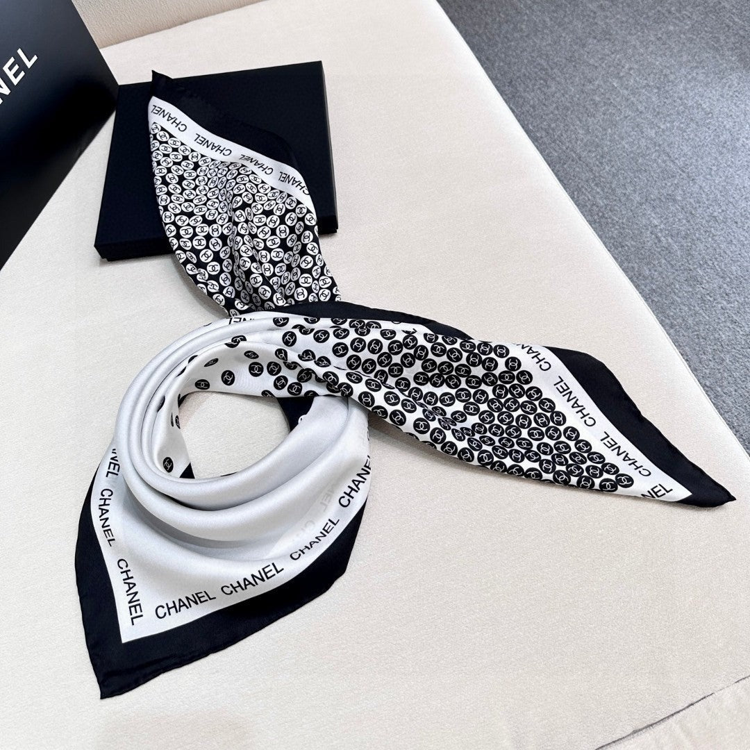 CHANEL 25S SCARF 90 IN SILK 732108 mysite