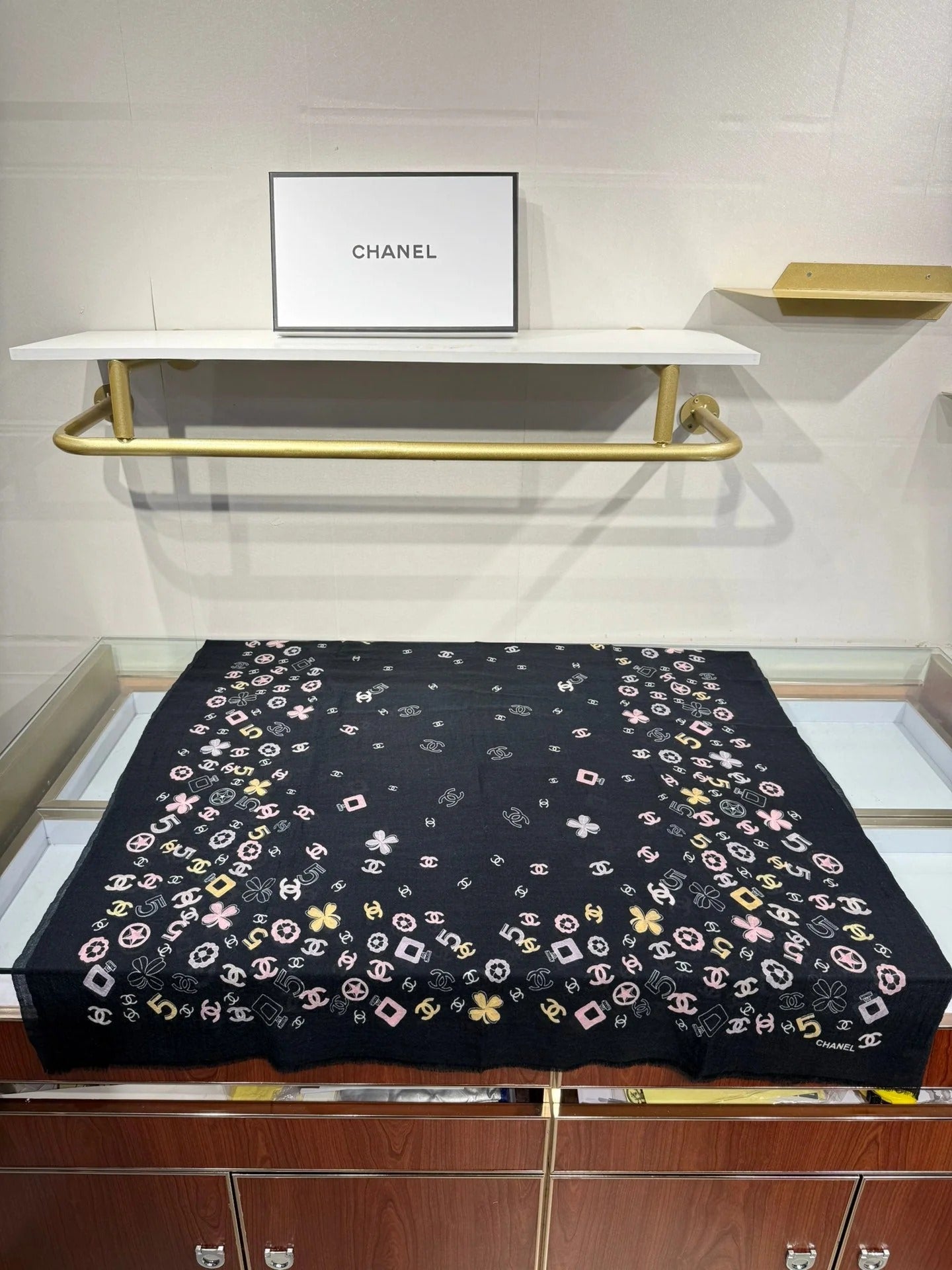 CHANEL 25S SCARF 200 IN CASHMERE 706597 mysite