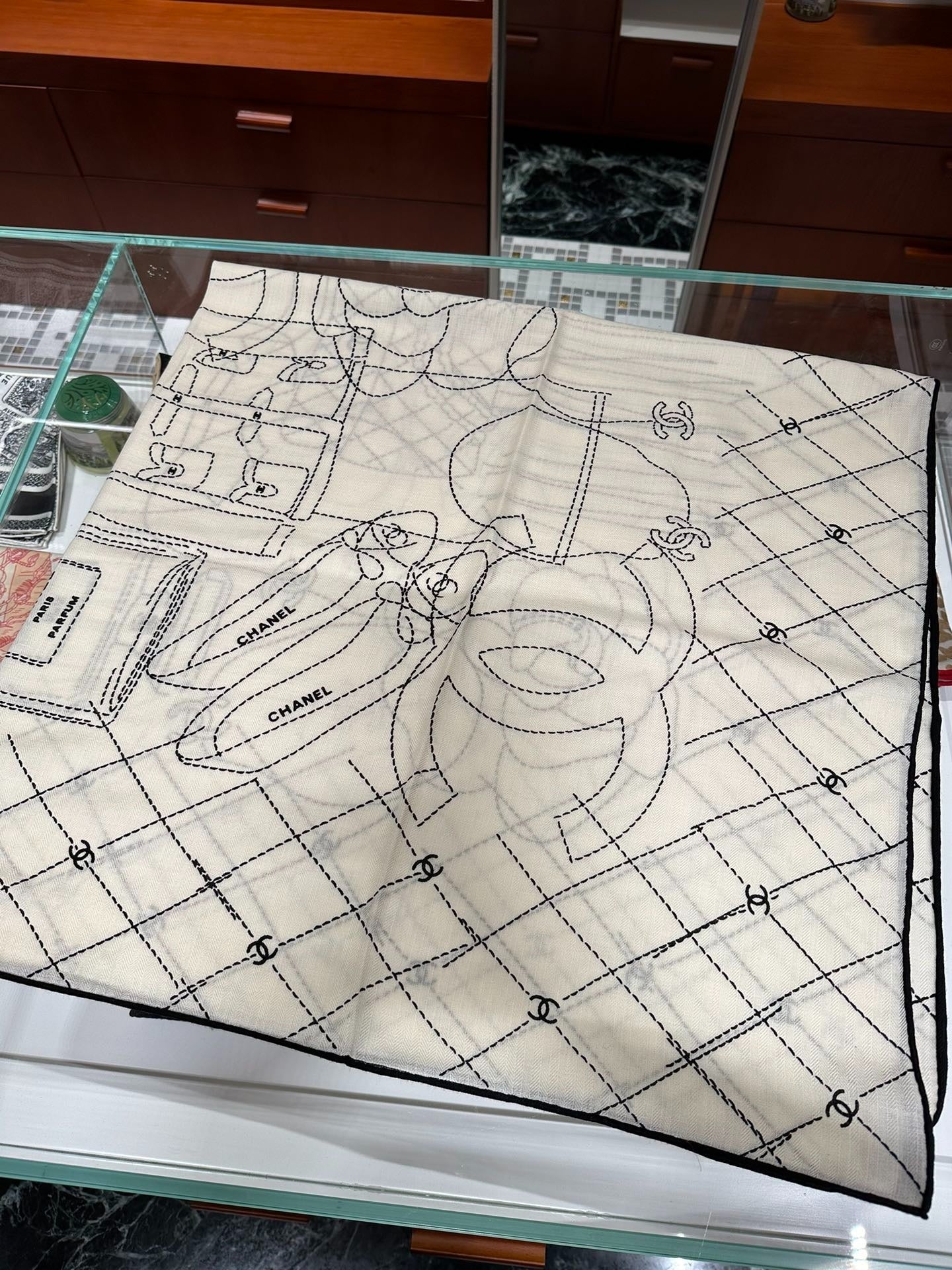 CHANEL 25S SCARF 140 IN SILK WOOL 726478 mysite