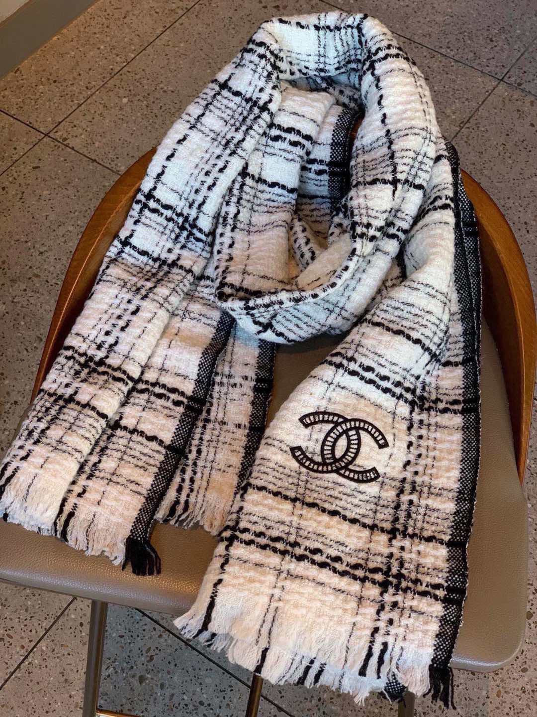 CHANEL 25S SCARF 200 IN CASHMERE 732053 mysite