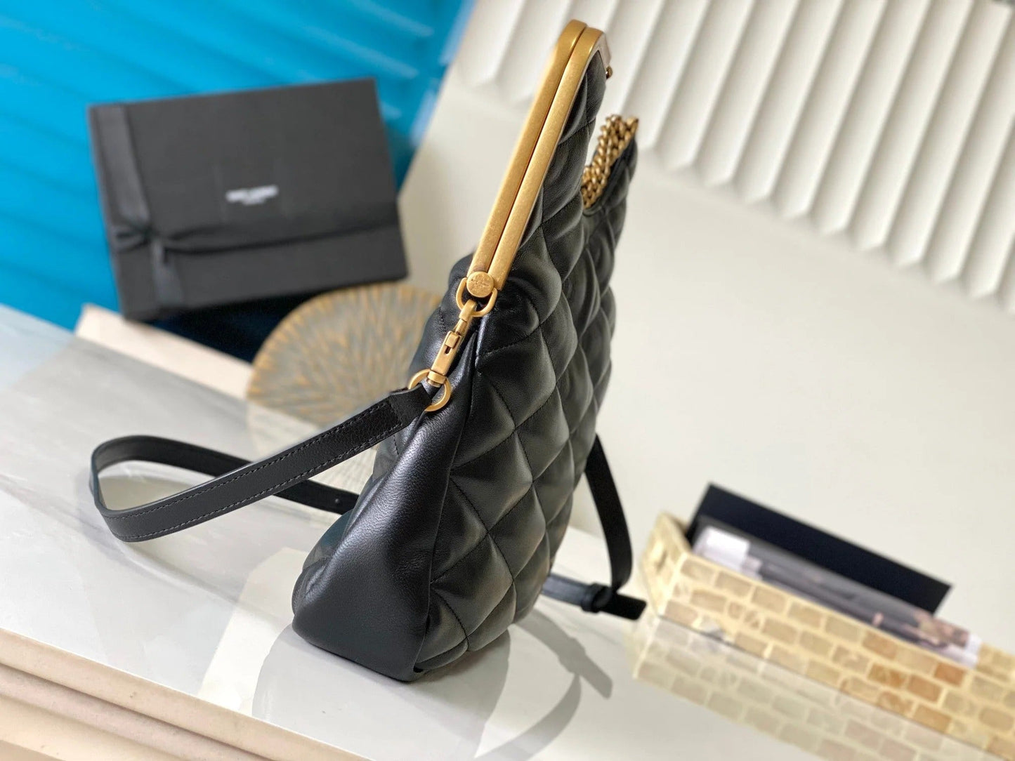 26 BLACK SHEEPSKIN WITH GOLD BUCKLE BAG mysite