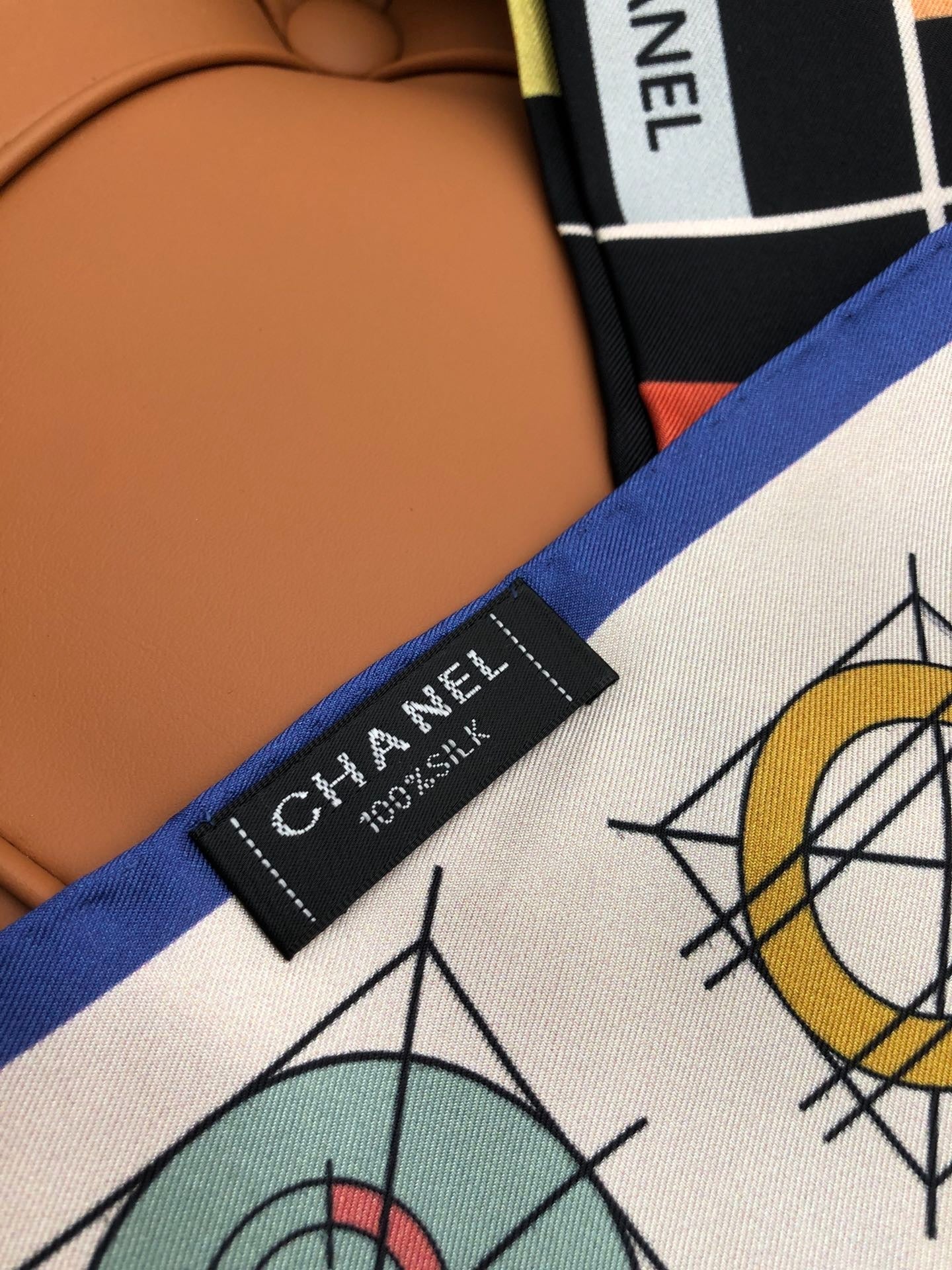 CHANEL 25S SCARF 90 IN SILK 704587 mysite