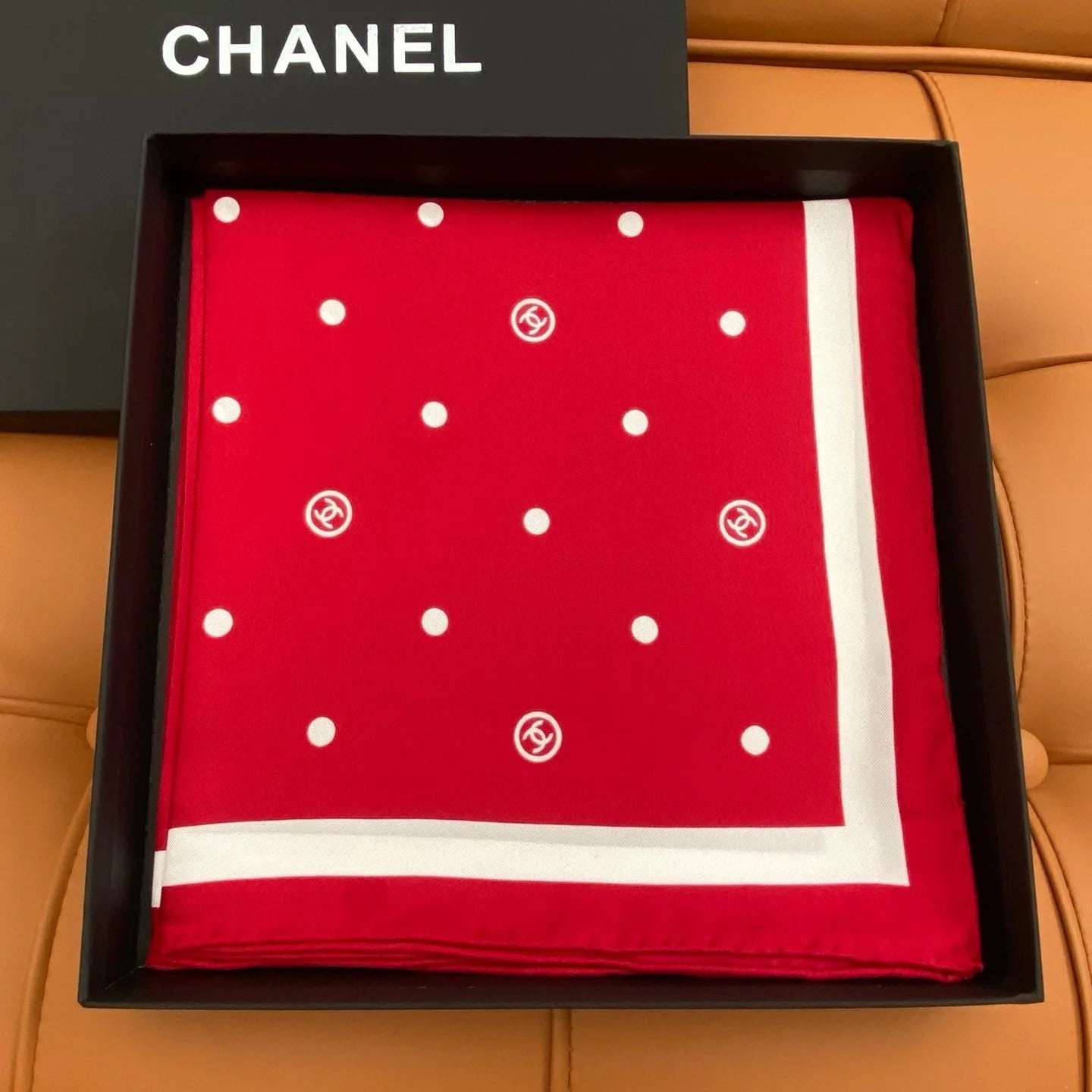 CHANEL 25S SCARF 90 IN SILK 704604 mysite