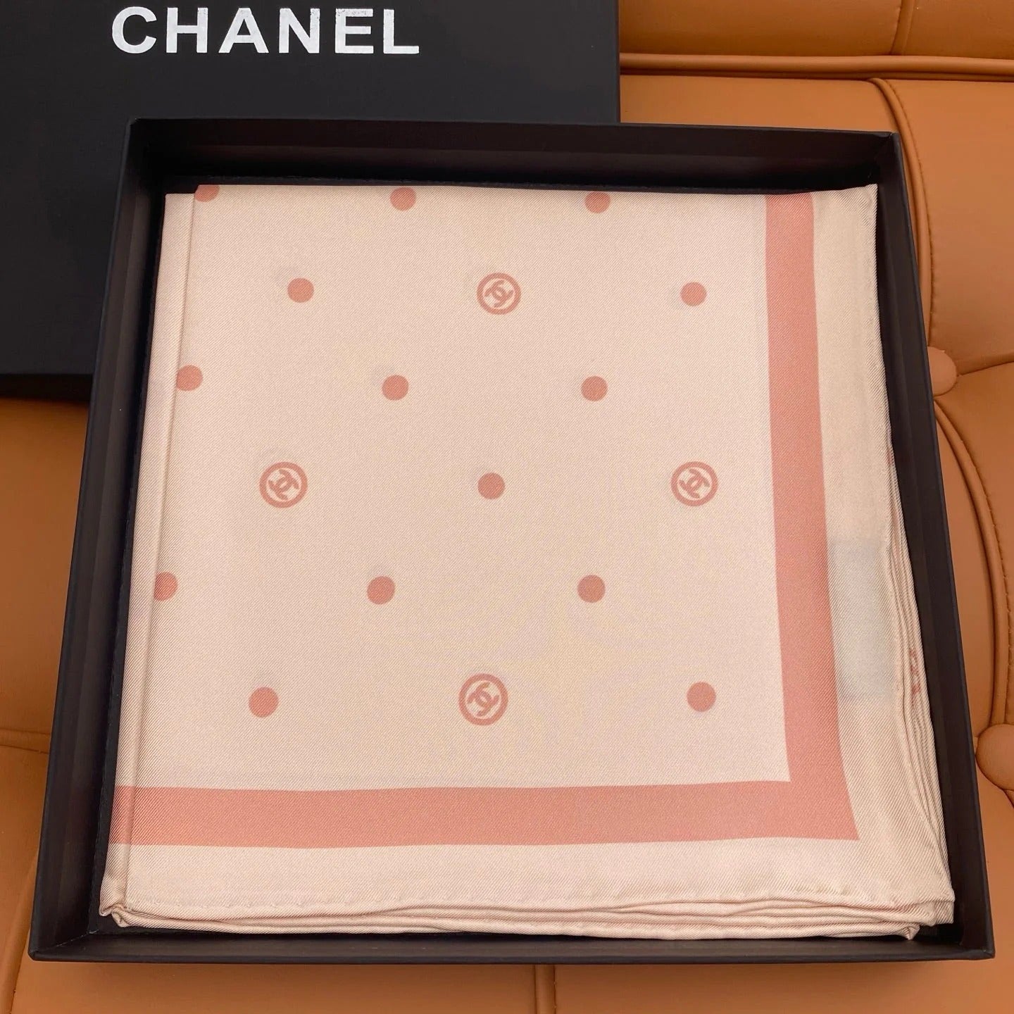 CHANEL 25S SCARF 90 IN SILK 704605 mysite