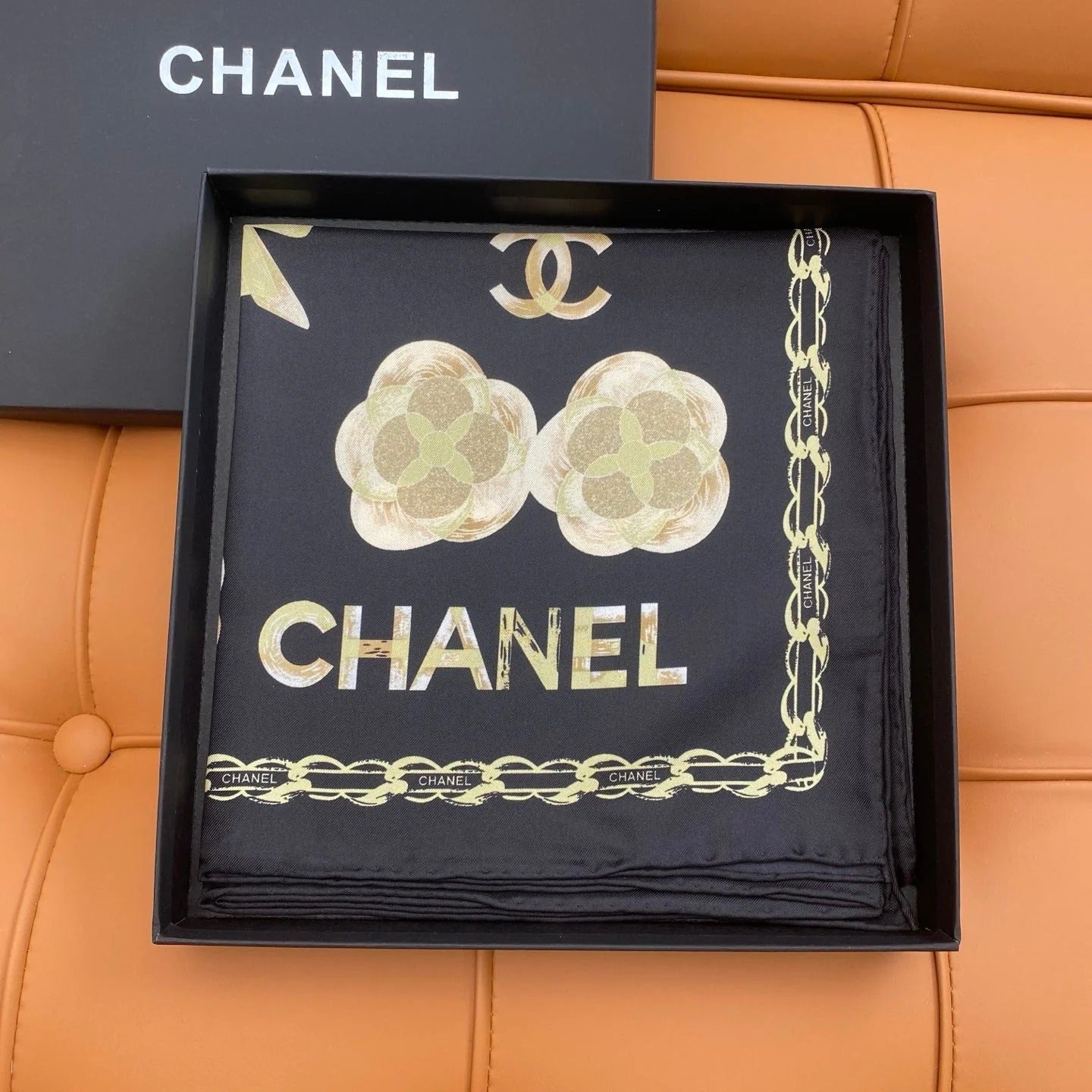 CHANEL 25S SCARF 90 IN SILK 703656 mysite