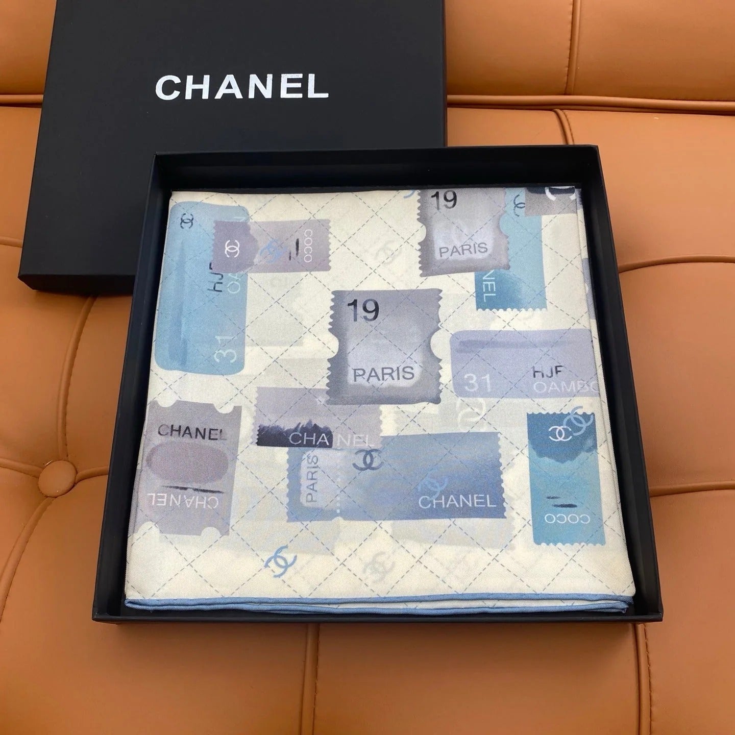 CHANEL 25S SCARF 90 IN SILK 703698 mysite