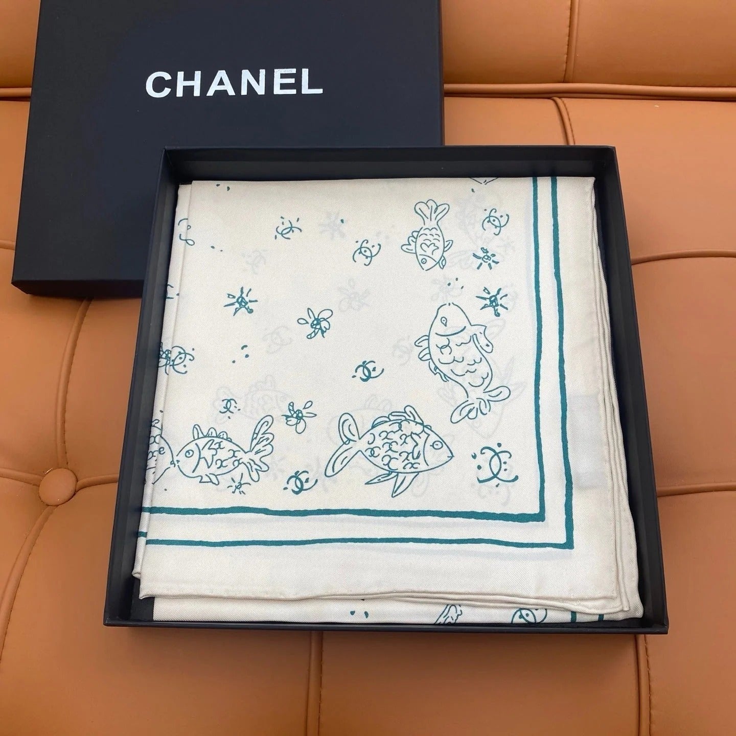 CHANEL 25S SCARF 90 IN SILK 703706 mysite