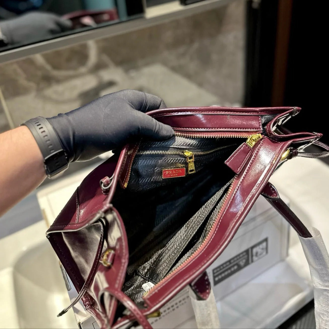 BONNIE SOFT LUX HANDBAG 32 IN BURGUNDY RED PATENT CALFSKIN mysite