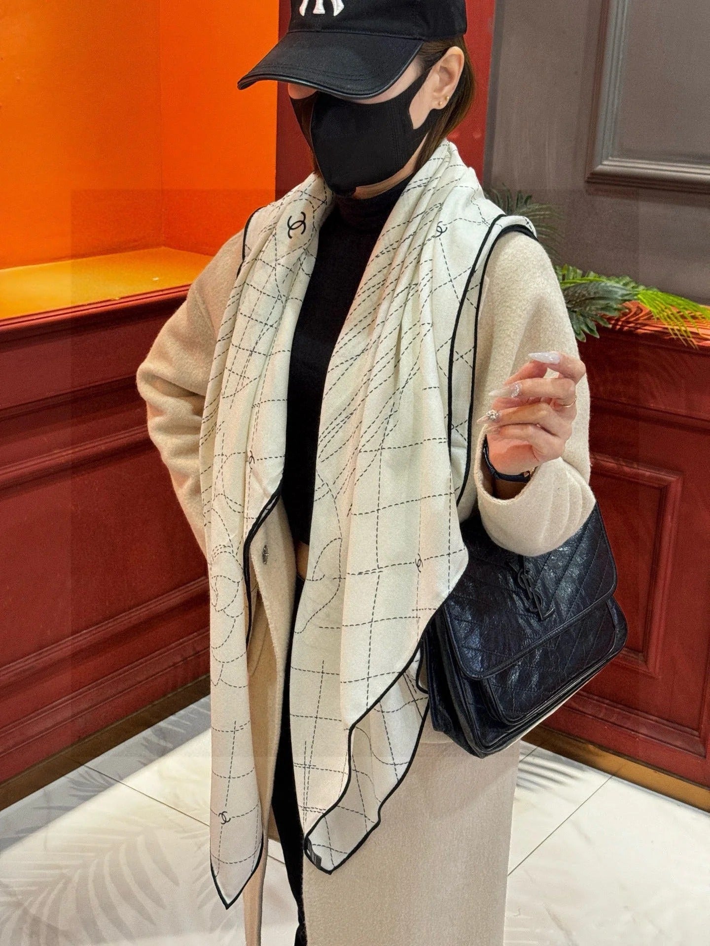 CHANEL 25S SCARF 140 IN SILK 735801 mysite