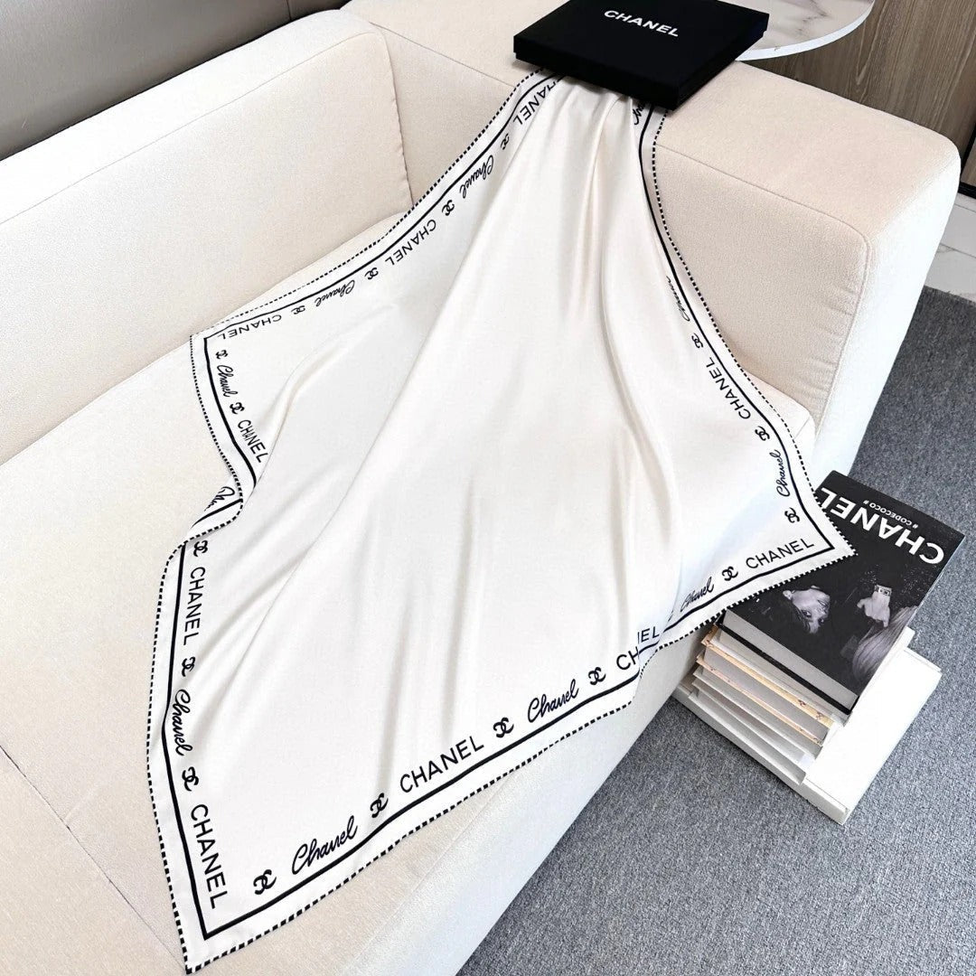 CHANEL 25S SCARF 90 IN SILK 732122 mysite