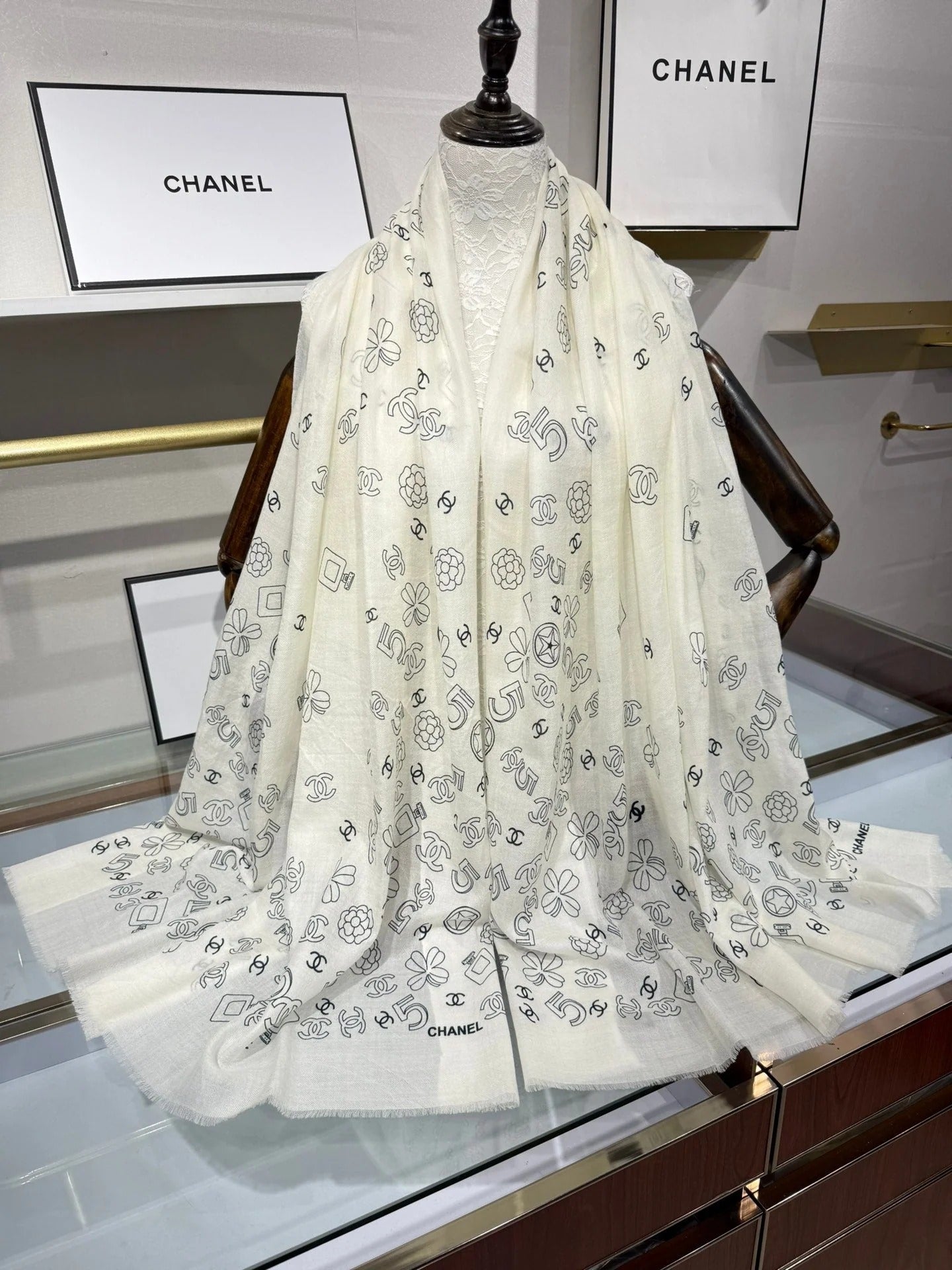 CHANEL 25S SCARF 200 IN CASHMERE 706596 mysite