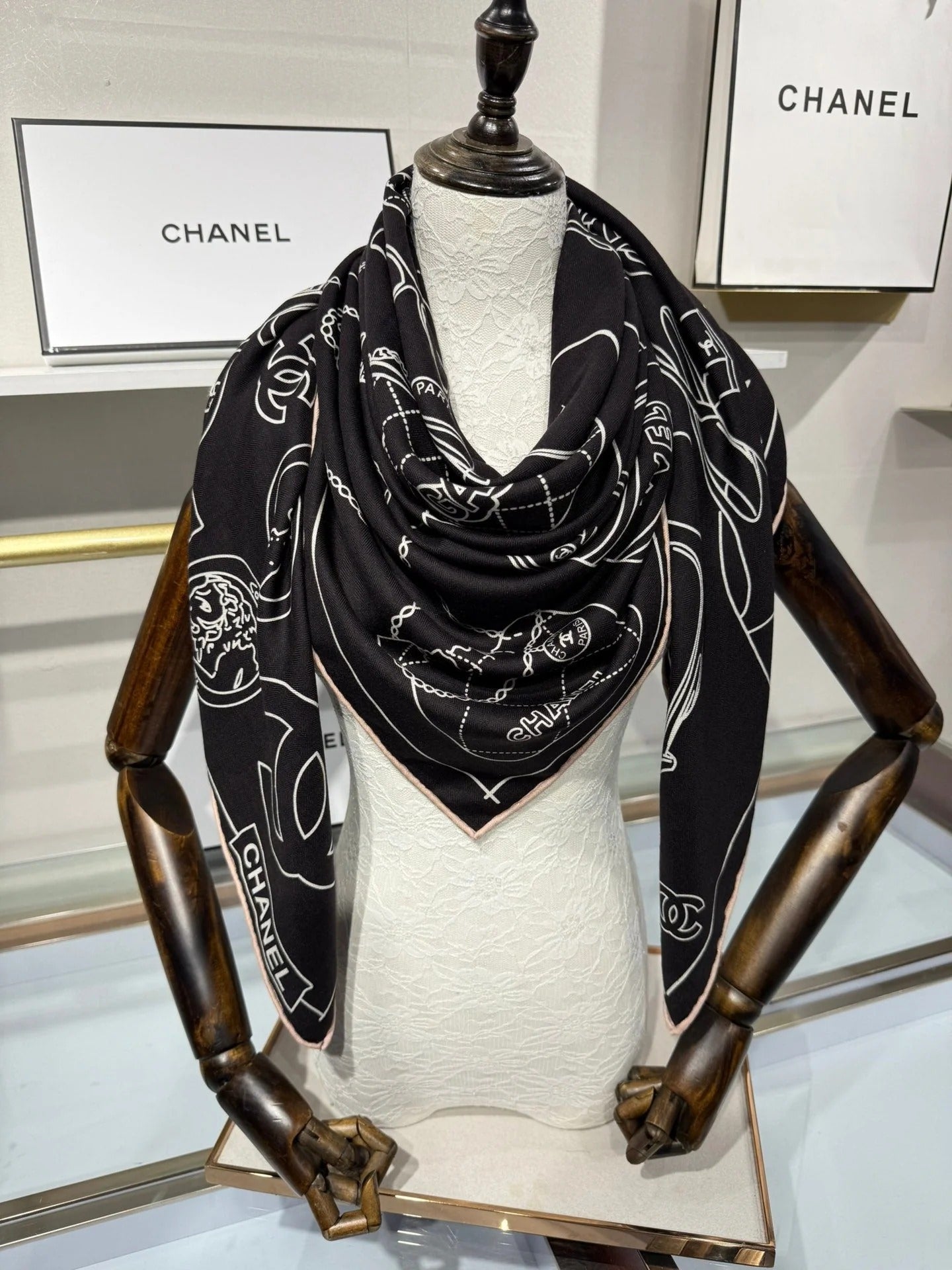 CHANEL 25S SCARF 140 IN SILK 732181 mysite