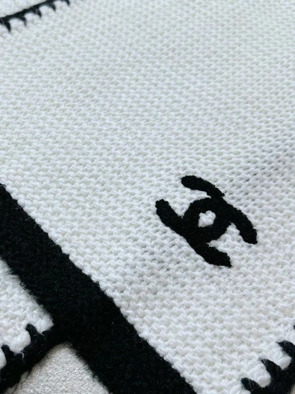 CHANEL 25S SCARF 200 IN CASHMERE 740364 mysite