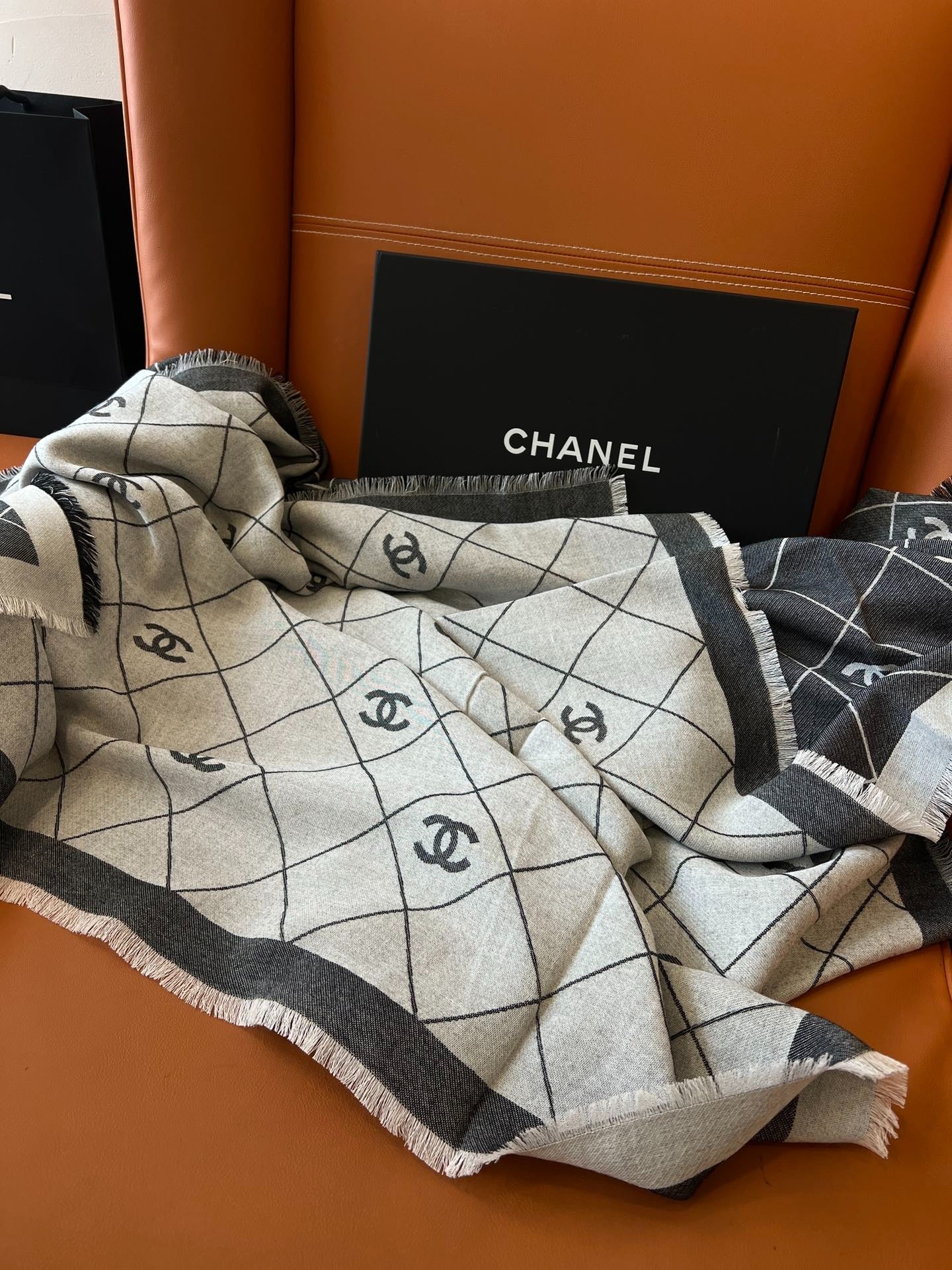 CHANEL 25S SCARF 140 IN WOOL SILK 700810 mysite
